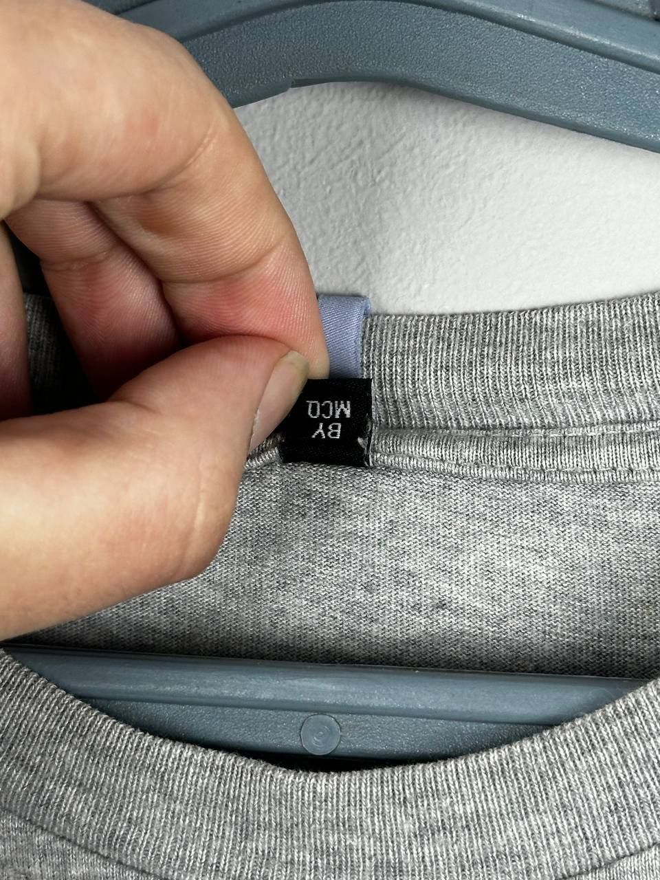 Alexander McQueen Alexander McQueen T-shirt Big Logo Designer Grey T Shirt Size US L / EU 52-54 / 3 - 7 Thumbnail