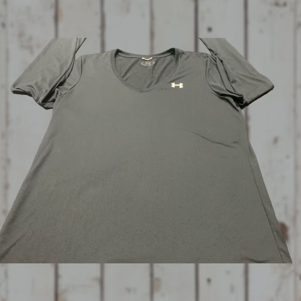 Under Armour Under Armour Womens Long Sleeve Pullover T-Shirt Black XL Compression Fit Size XL / US 12-14 / IT 48-50 - 1 Thumbnail