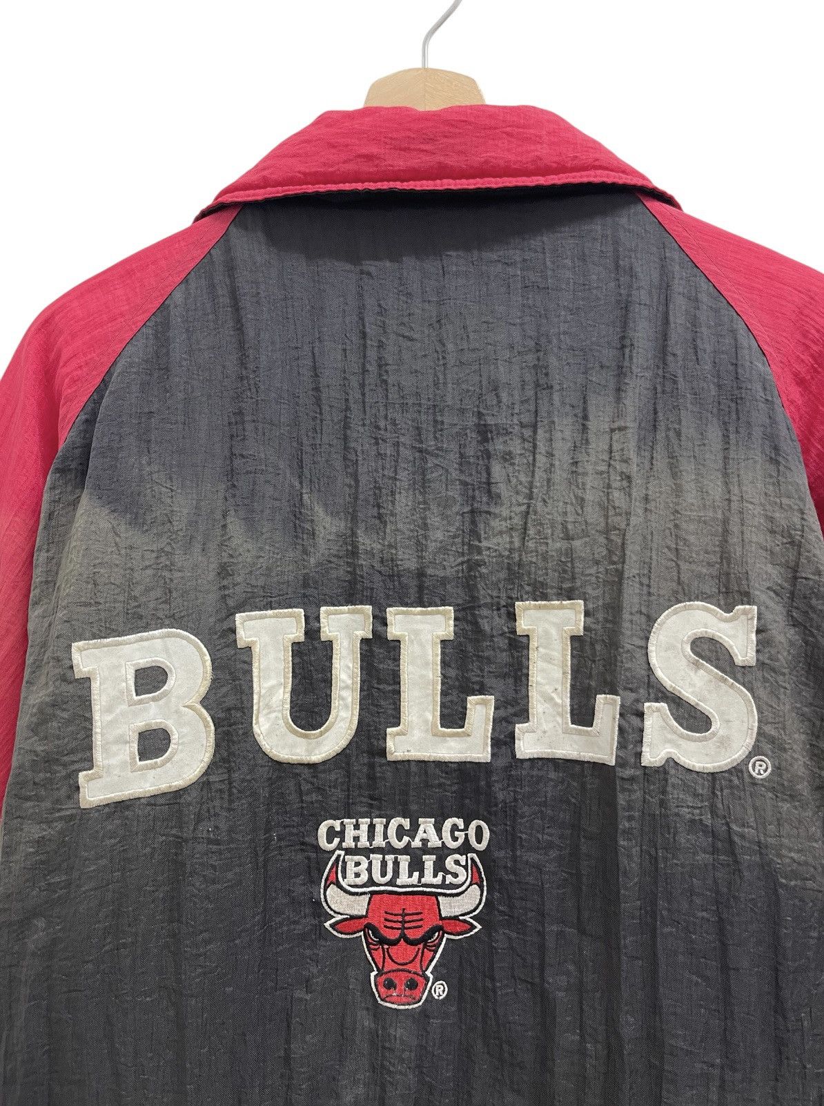 Logo 7 NBA Chicago Bulls Nylon Jacket Size US L / EU 52-54 / 3 - 3 Thumbnail