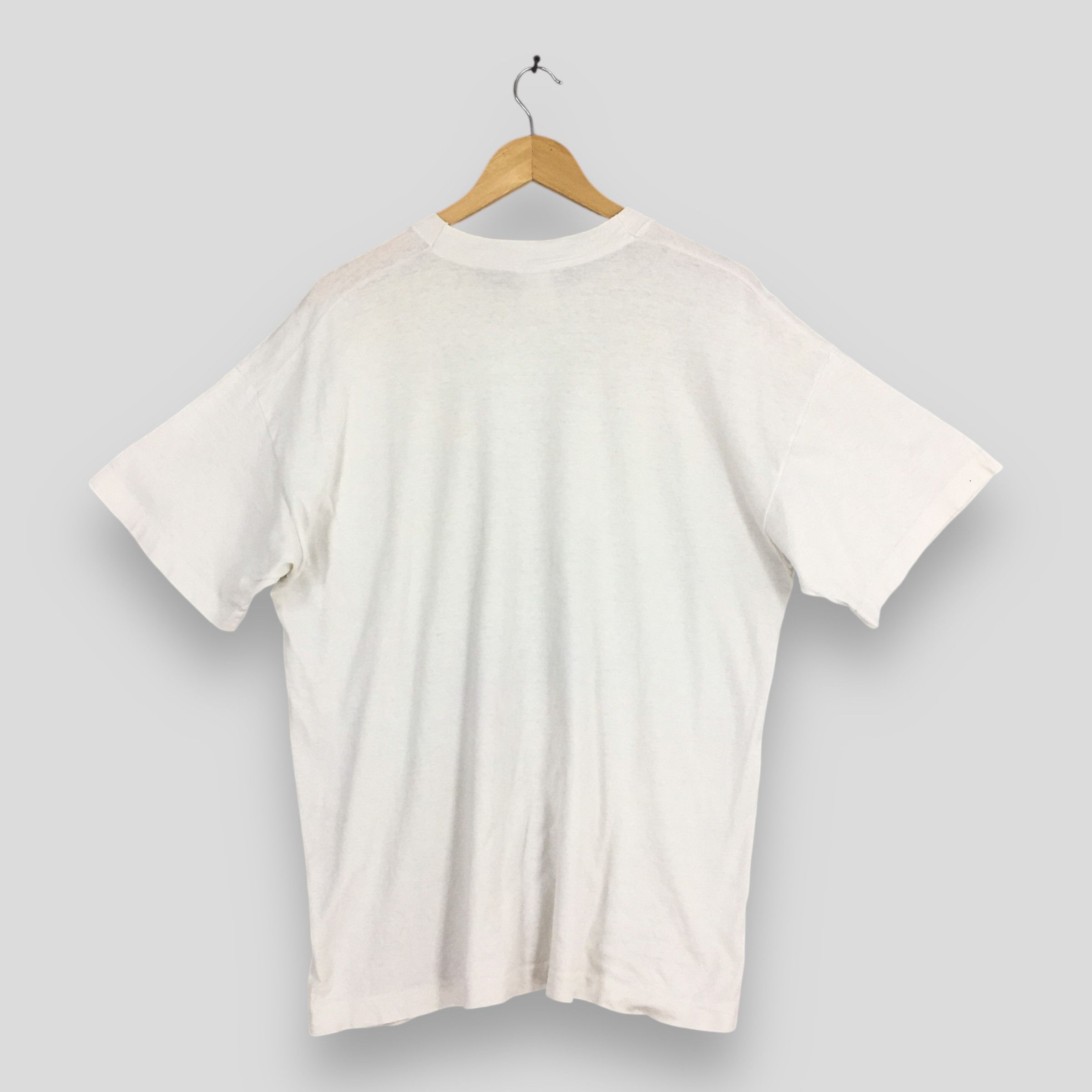 Vintage Vintage 90s Monica Naranjo Spanish Pop Rock Tshirt XLarge Size US XL / EU 56 / 4 - 6 Thumbnail