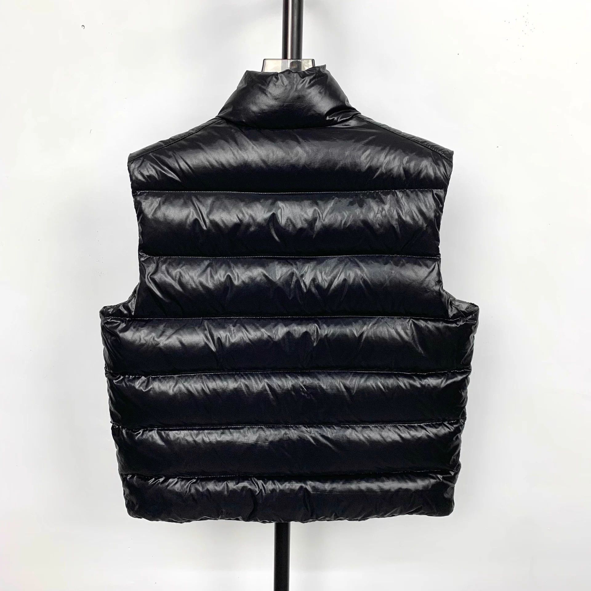 Moncler Moncler Tibb Quilted Nylon Down Vest Logo Size US L / EU 52-54 / 3 - 4 Thumbnail
