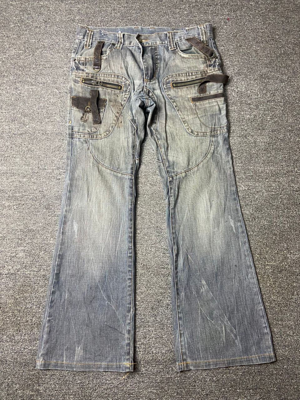 semanticdesign Semantic Design Distressed Denim Flare Jeans (151) Size US 33 - 1 Thumbnail
