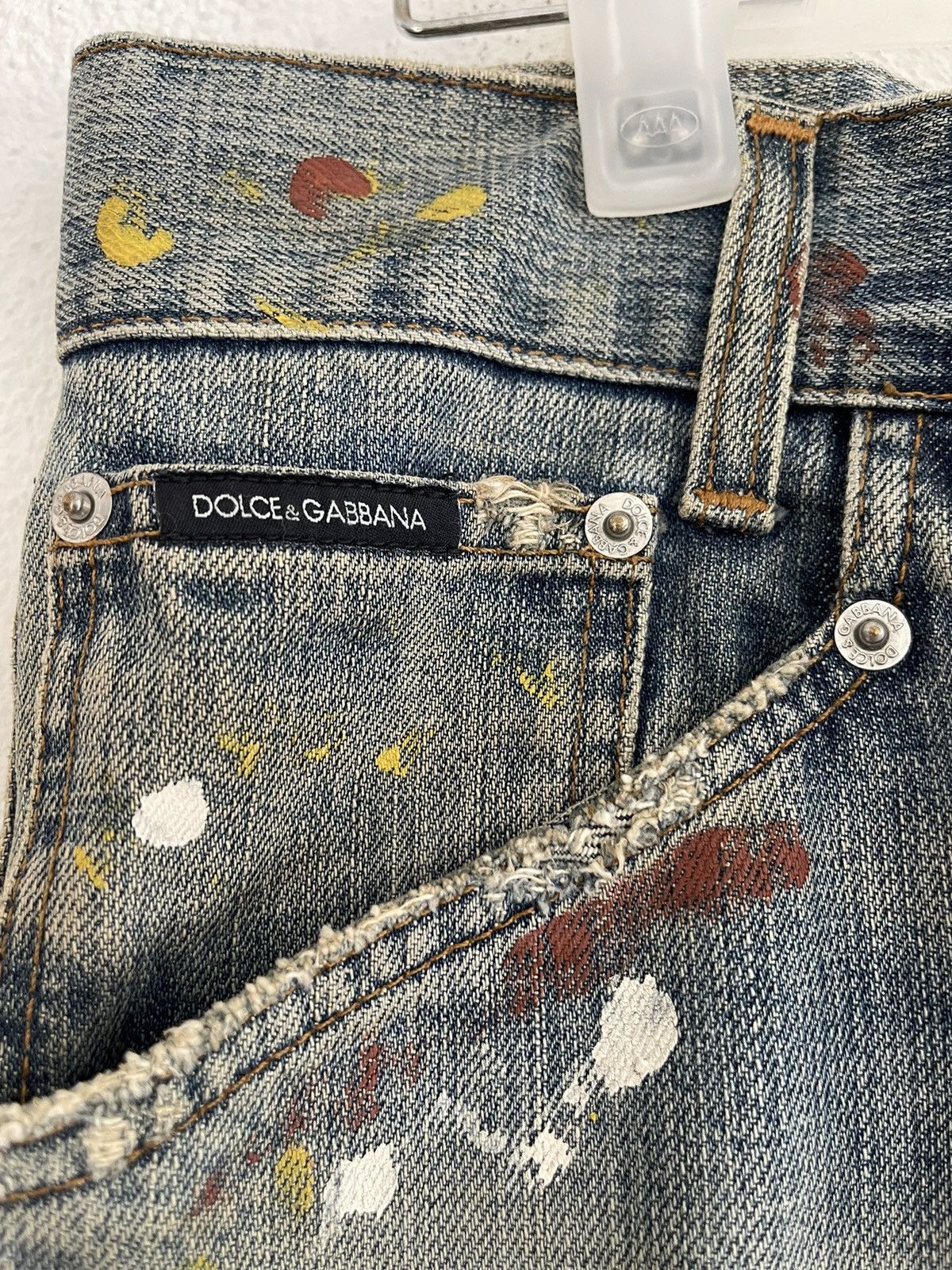 Dolce & Gabbana Dolce Gabbana Metal Logo Plate Paint Denim Pants Size US 34 / EU 50 - 7 Thumbnail