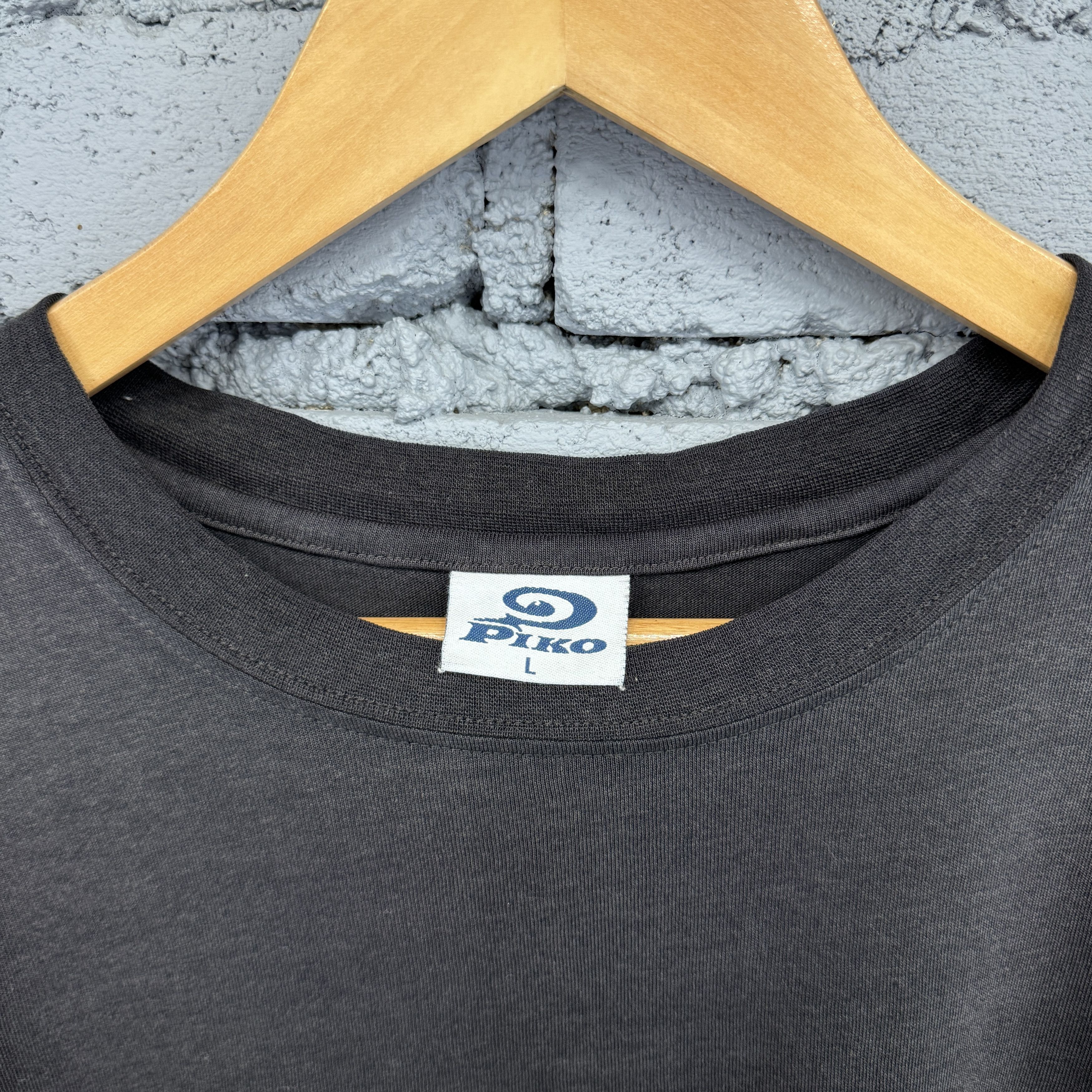 Vintage Vintage 00s Piko Hawaian Longboard Wear Big Logo Backhit Size US L / EU 52-54 / 3 - 5 Thumbnail