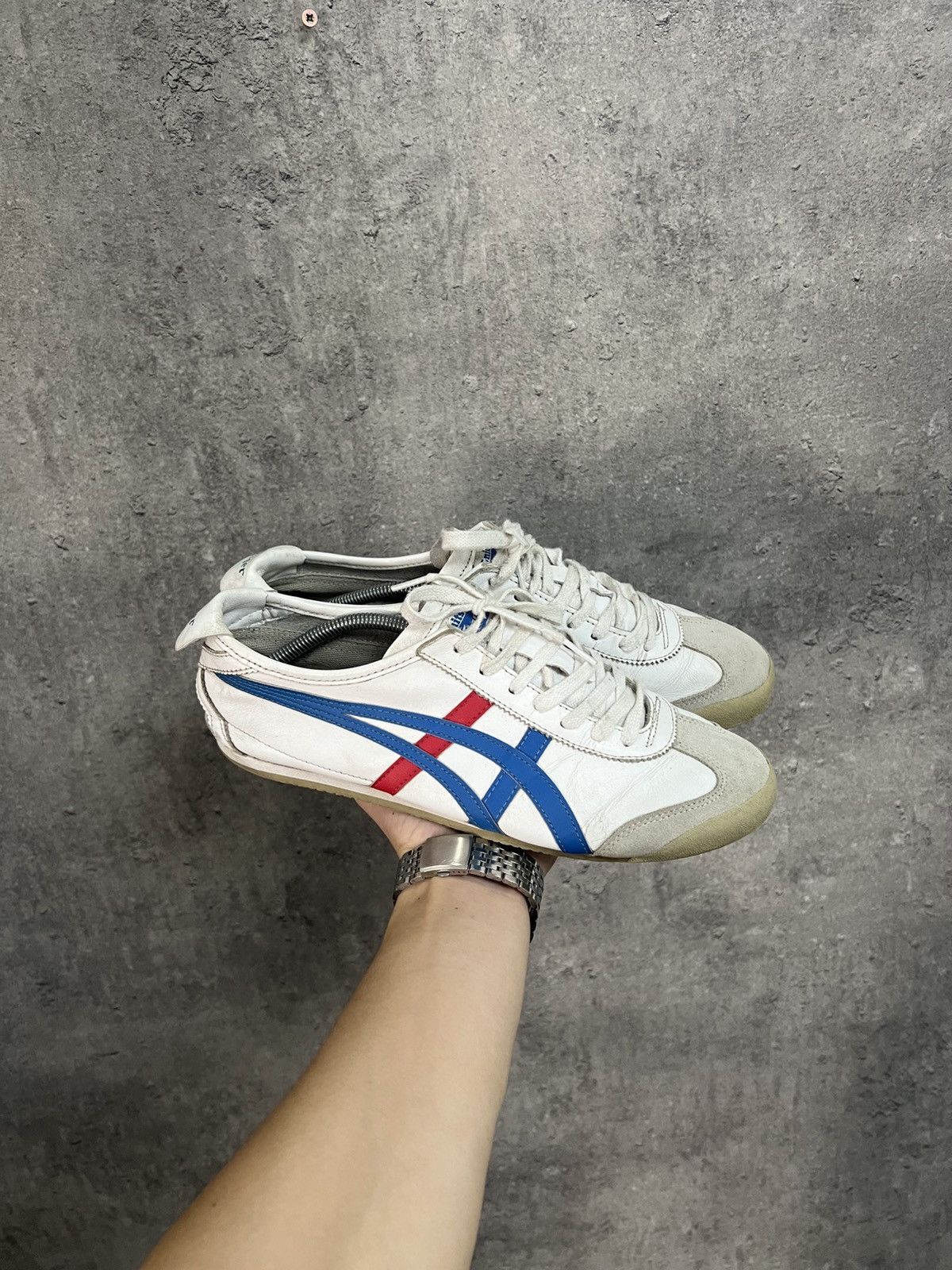 Asics x Temptation Vacation