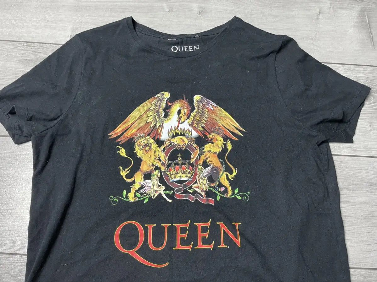 Band Tees Queen T-shirt band tee rock eagle size Medium Size US M / EU 48-50 / 2 - 3 Thumbnail