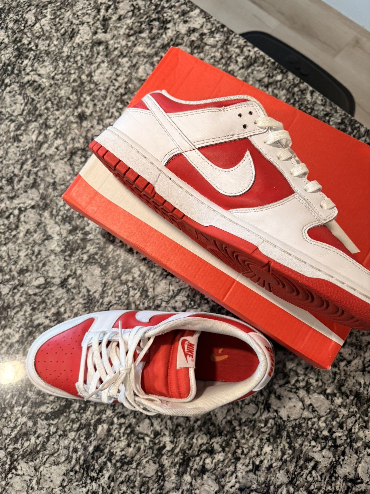 Nike Nike Dunk Low "Championship Red" Size US 12 / EU 45 - 4 Thumbnail