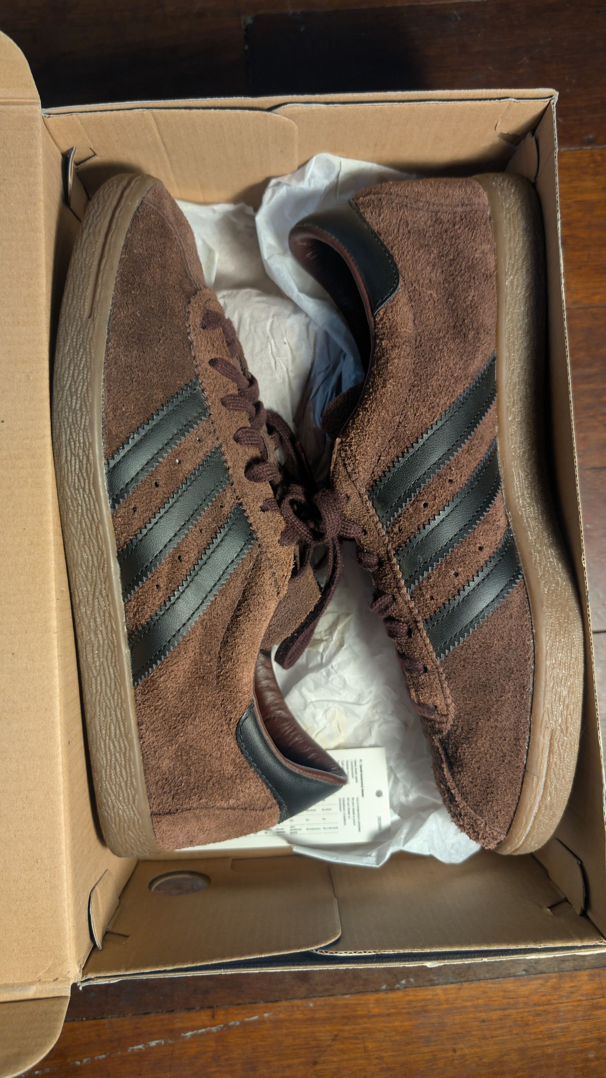 Adidas 2021 Tobacco 'Red Night' Rare Trainers UK 8 Size US 8.5 / EU 41-42 - 2 Thumbnail