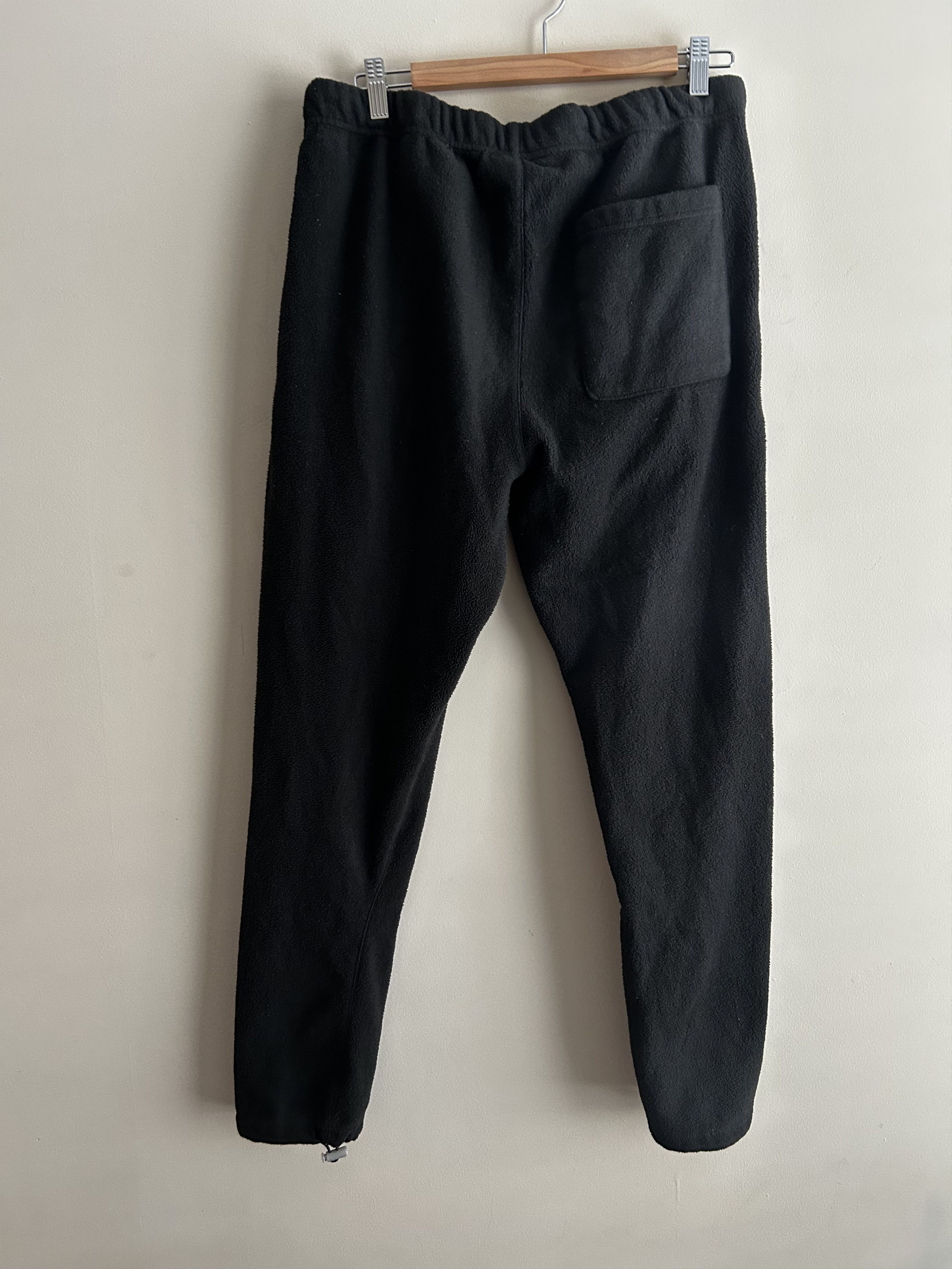 Essentials × Fear of God Fear of God Essentials Fleece Sweatpants Size US 32 / EU 48 - 2 Thumbnail