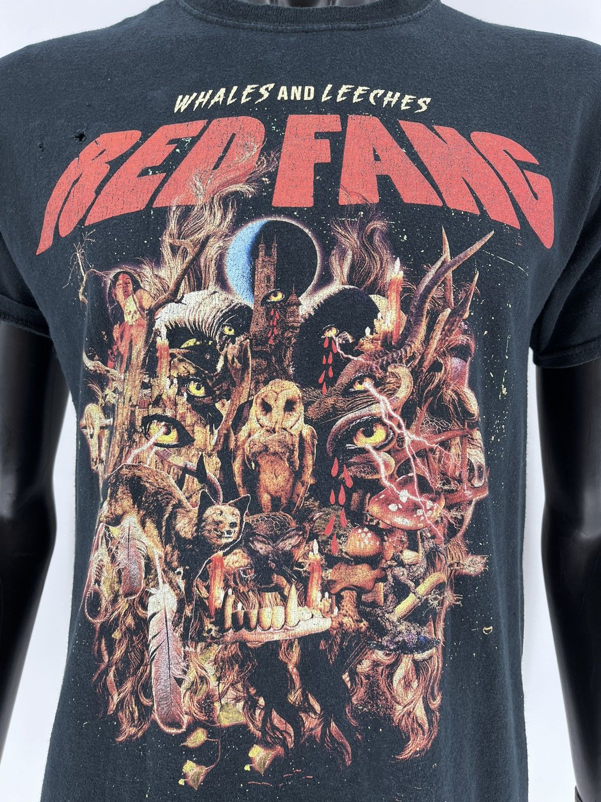Band Tees × Vintage Vintage Y2K RED FANG CREEPY FACE ABSTRACT ANGRY HORROR BONES Size US M / EU 48-50 / 2 - 6 Thumbnail