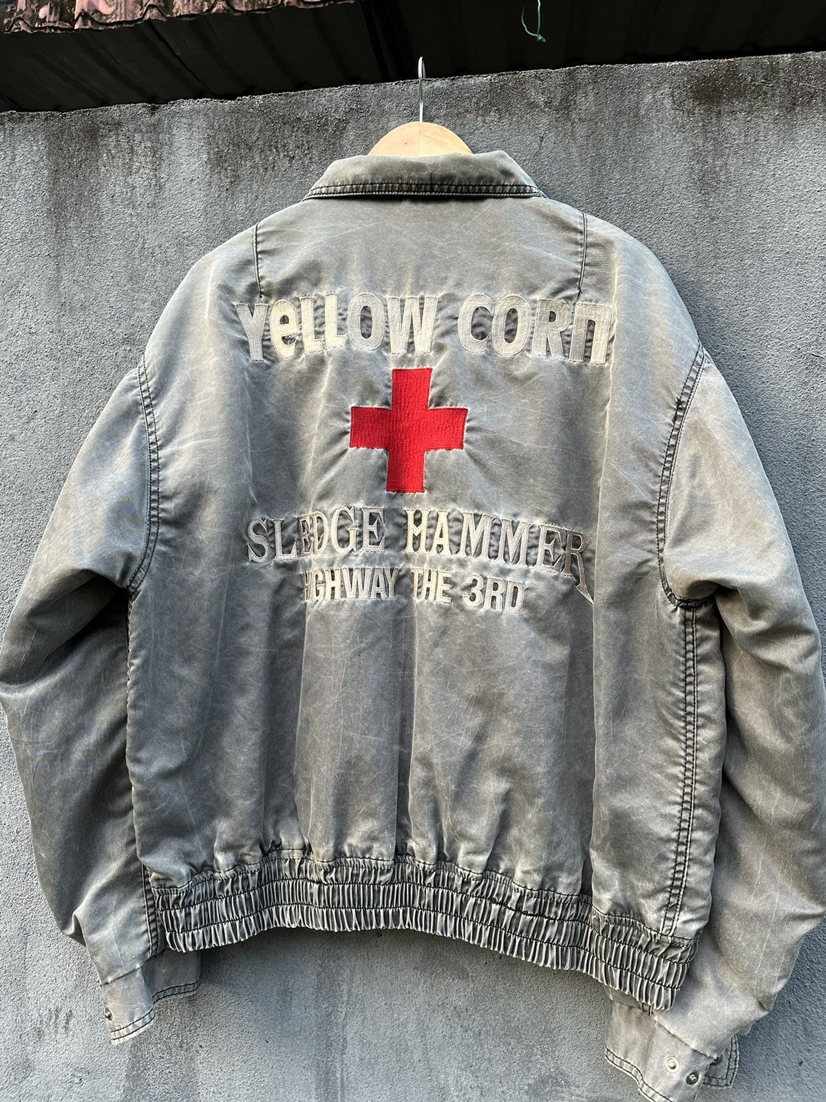 YELLOW CORN 👹Vintage Yellow Corn Sledge Hammer Bomber Jacket Size US L / EU 52-54 / 3 - 4 Thumbnail