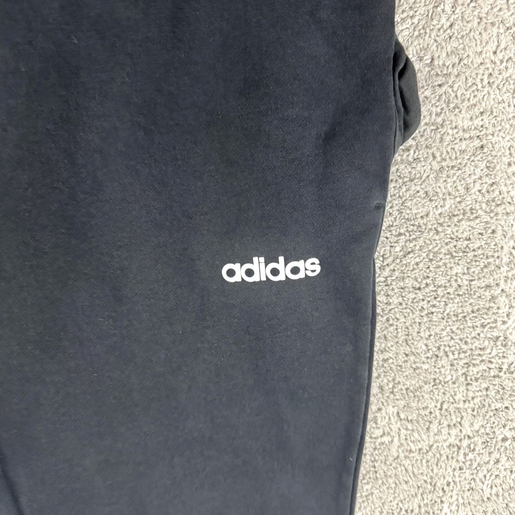 Adidas Adidas Sweatpants Mens Medium Black Fleece Jogger Elastic Waist Pockets Drawstring Slim Tapered Leg Clothing Pants Winter Casual Gym Training Womens? Size US 31 - 4 Thumbnail