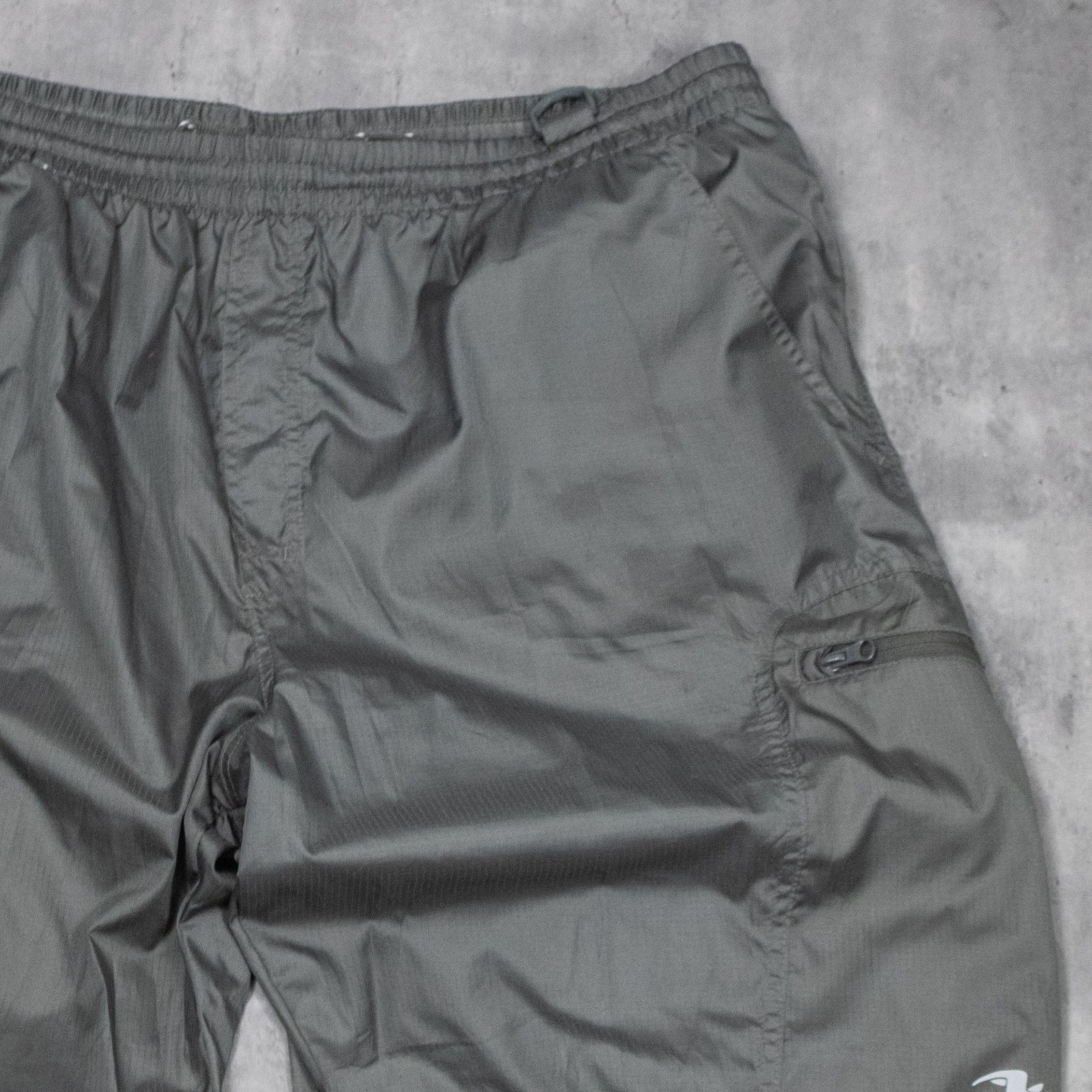 Athletic Works Y2K 00's Grey Baggy Relax Fit Wide Legged Cargo Track Pant's Size US 36 / EU 52 - 7 Thumbnail