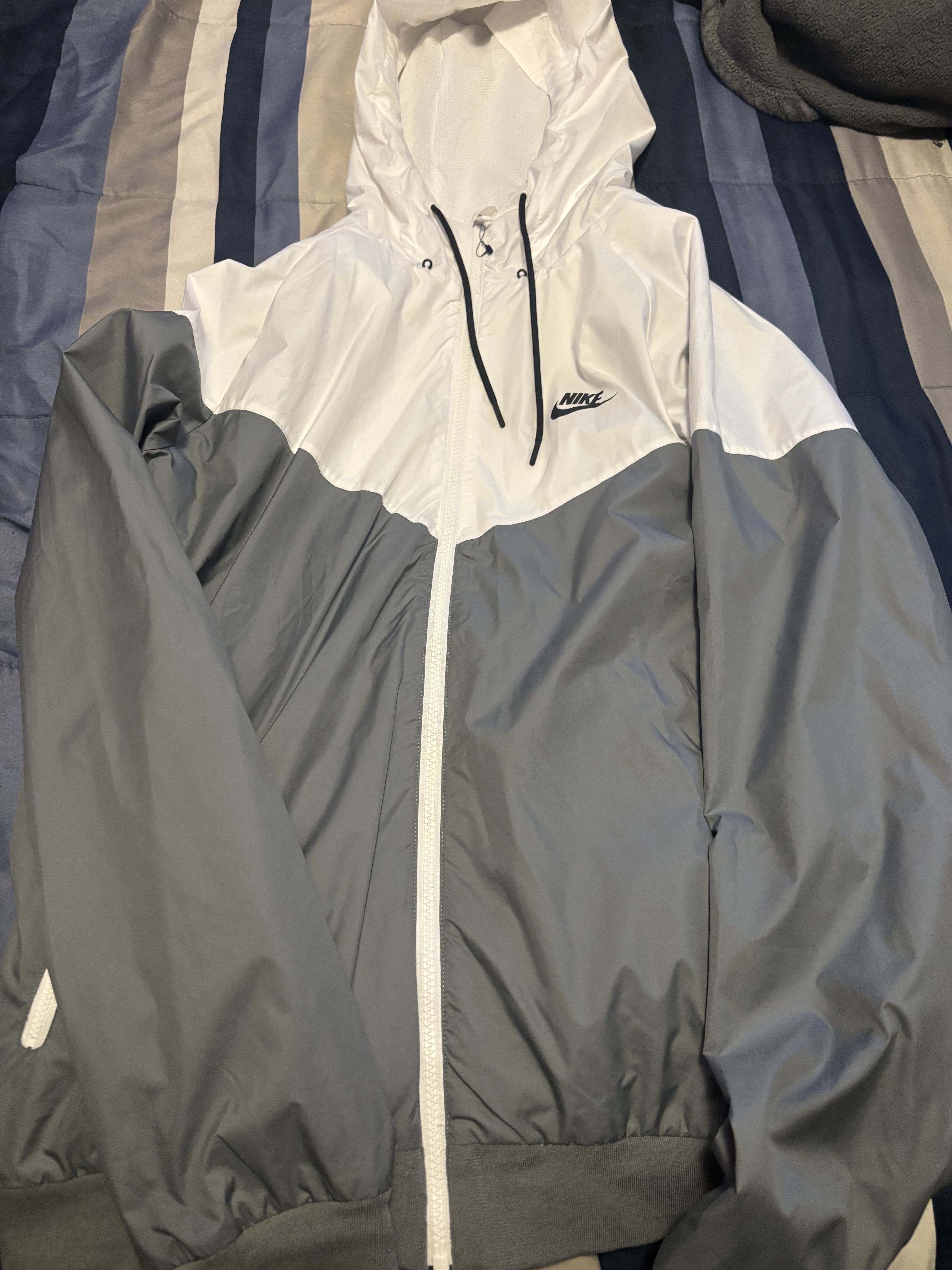 Nike Nike Windbreaker Size US L / EU 52-54 / 3 - 1 Thumbnail