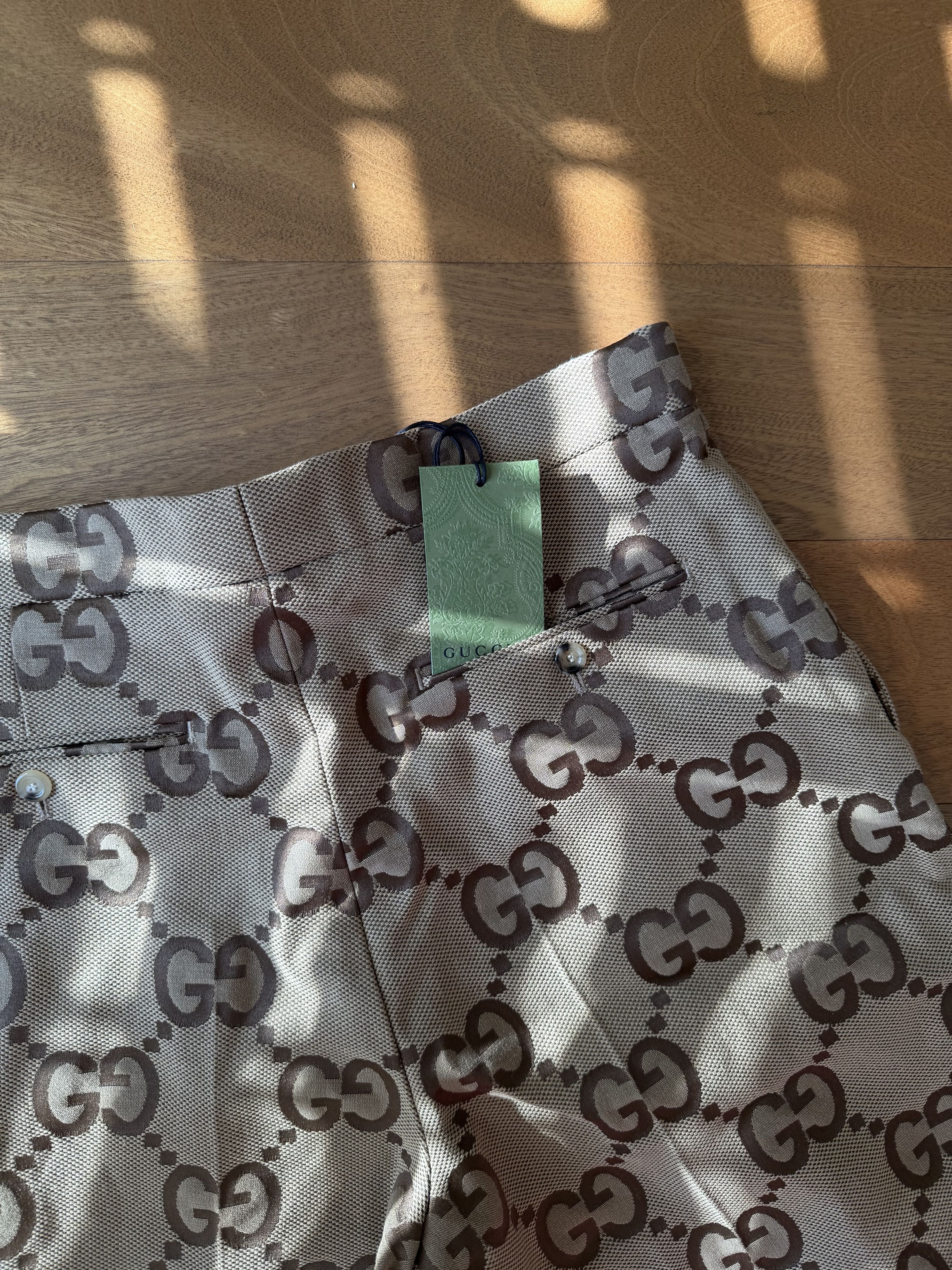 Gucci 🟤 Gucci Jumbo GG Canvas Shorts Size 46 Size US 30 / EU 46 - 4 Thumbnail