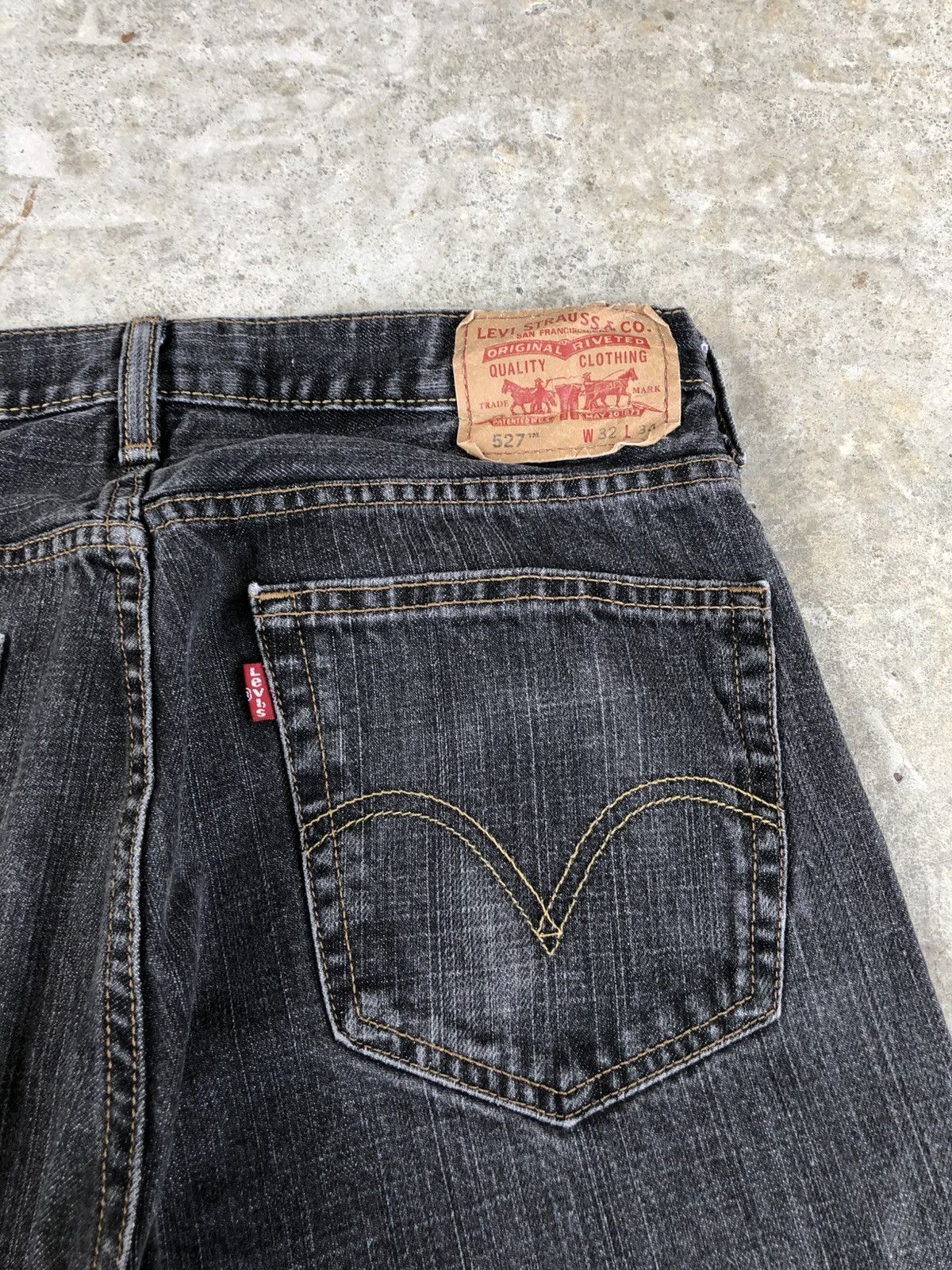 If Six Was Nine Y2k Levi’s 527 Flared Jeans Bootcut Distressed Jeans Size US 33 - 17 Thumbnail