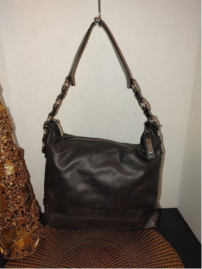 Cole Haan Cole Haan Leather Shoulder Bag Size ONE SIZE - 1 Thumbnail