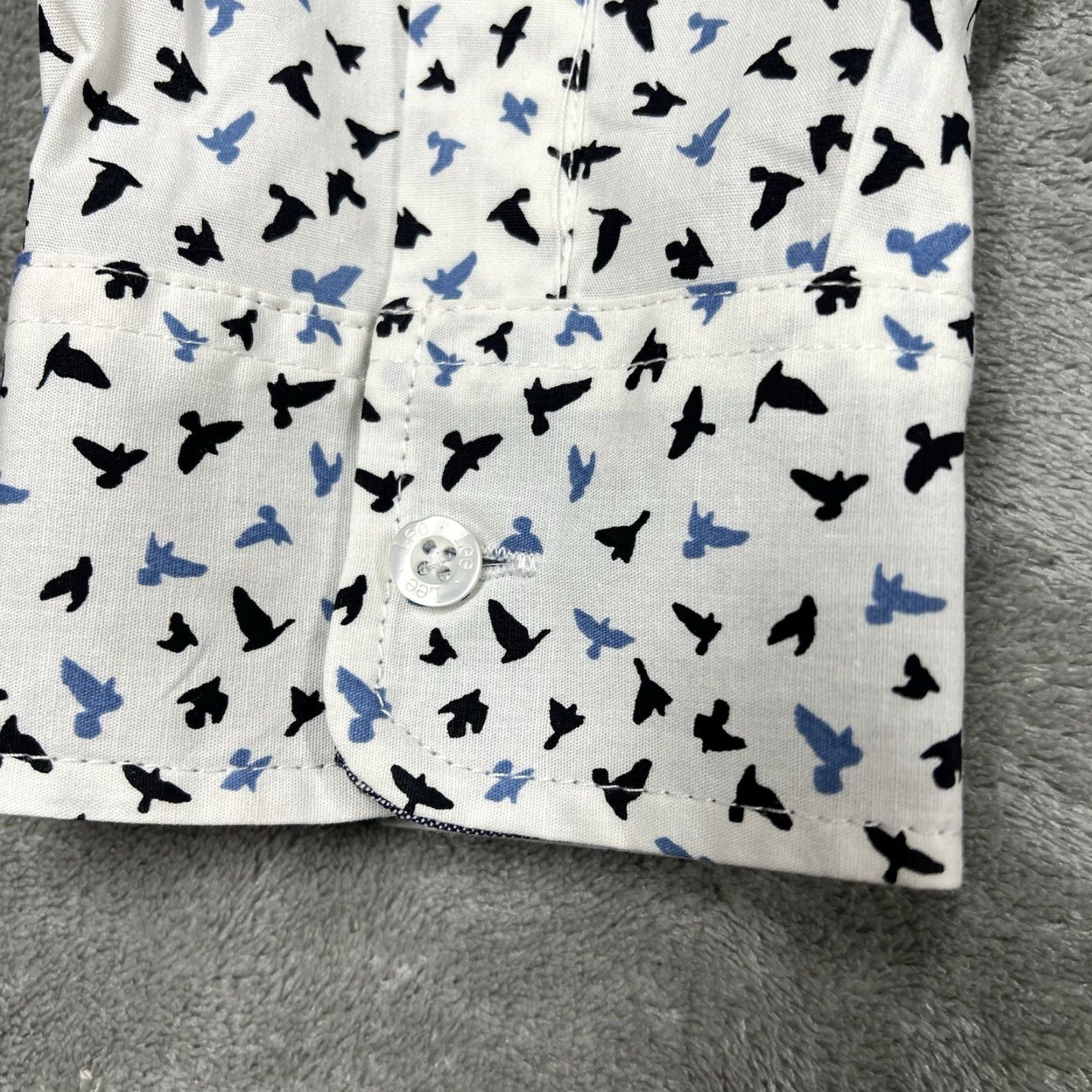 Lee Lee Stretch Regular Fit Mens Large Button-Down Long Sleeve Shirt Bird AOP Cotton White Size US L / EU 52-54 / 3 - 4 Thumbnail