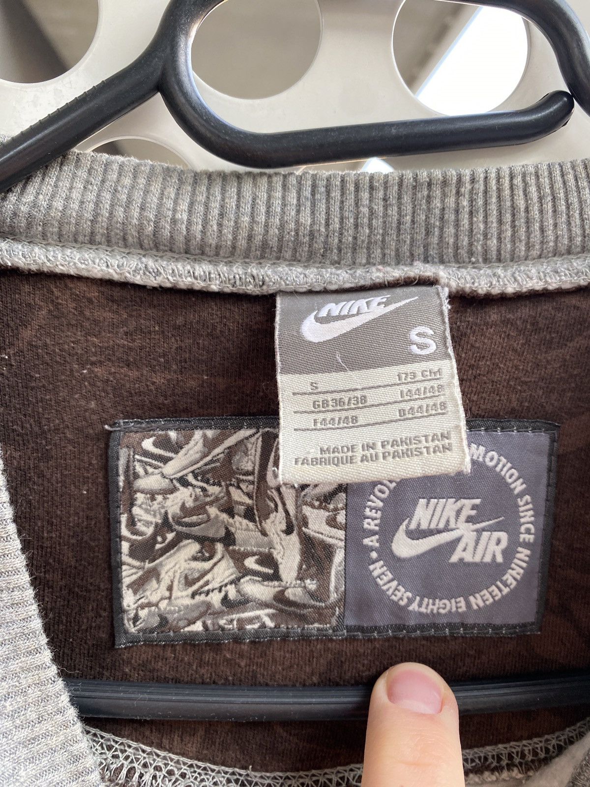 Nike × Vintage Vintage Nike Center Swoosh Oversize crewneck Y2K Size US S / EU 44-46 / 1 - 6 Thumbnail
