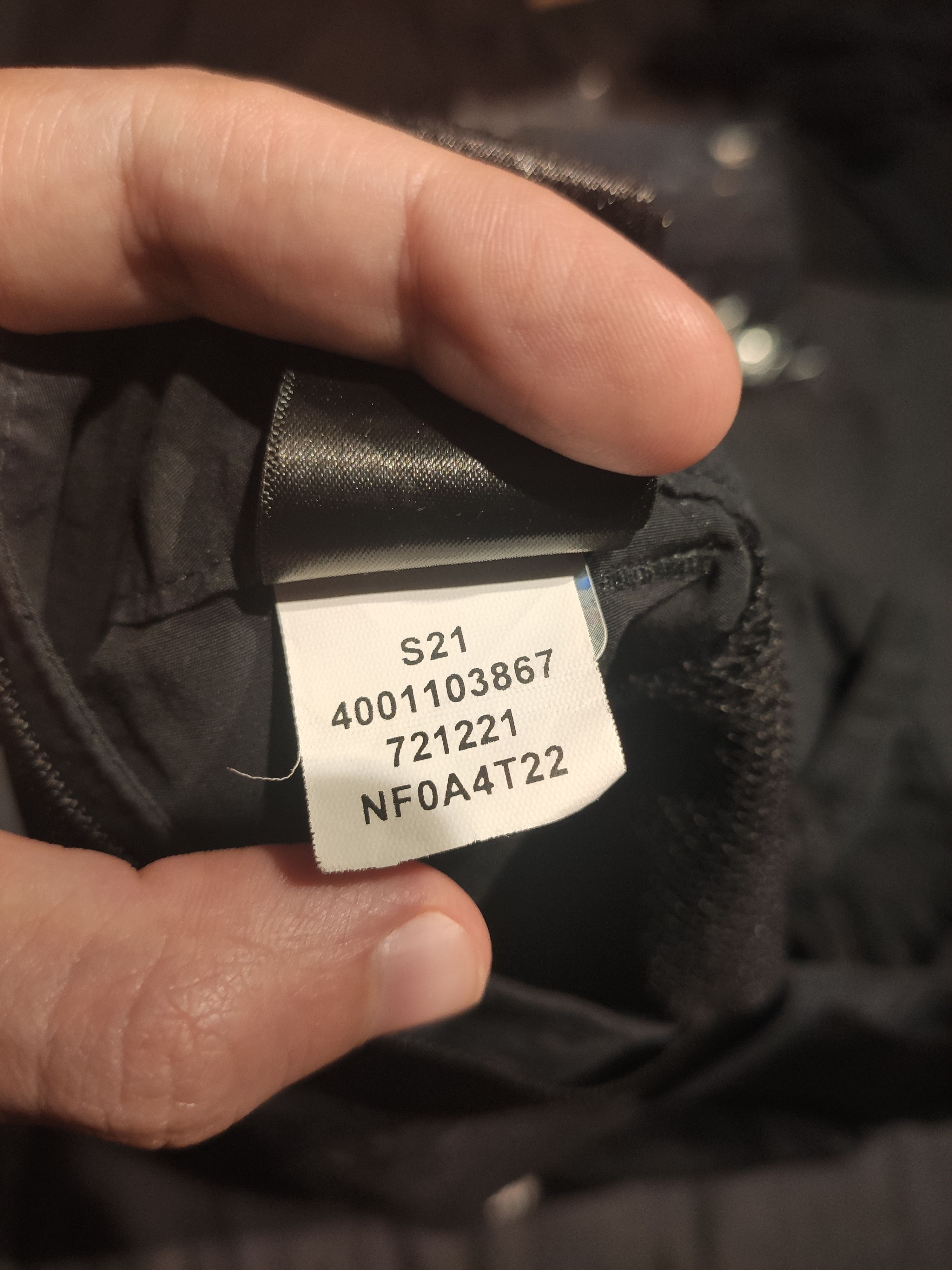 The North Face The North Face Black Box Utility Shorts, Size S Size US 30 / EU 46 - 8 Thumbnail