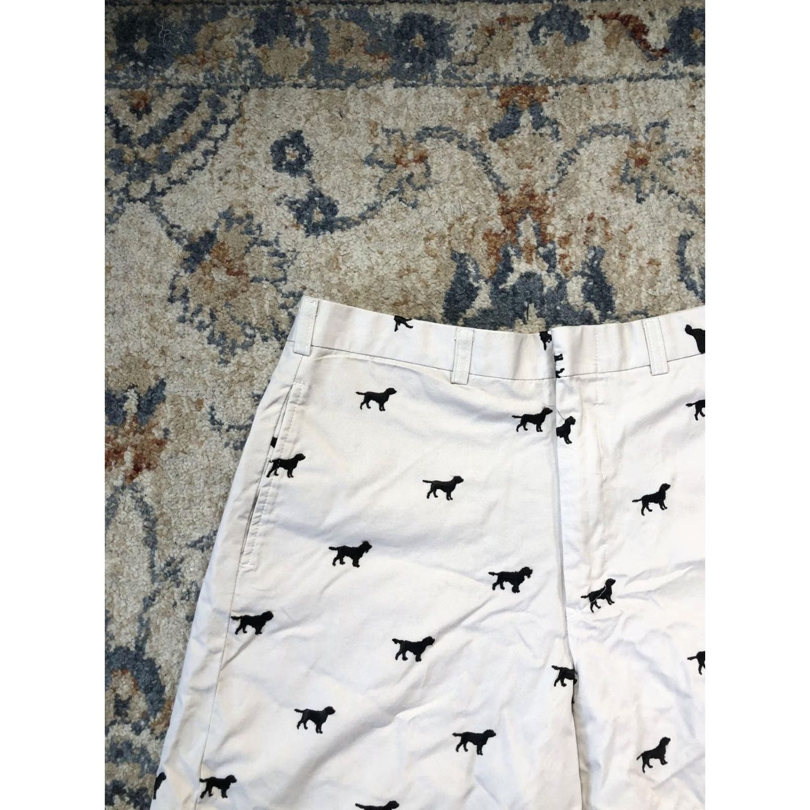 Vintage Murray's Toggery Shop Shorts Mens 34 Beige Dog Embroidered Chino 9 Inseam Size US 34 / EU 50 - 2 Thumbnail