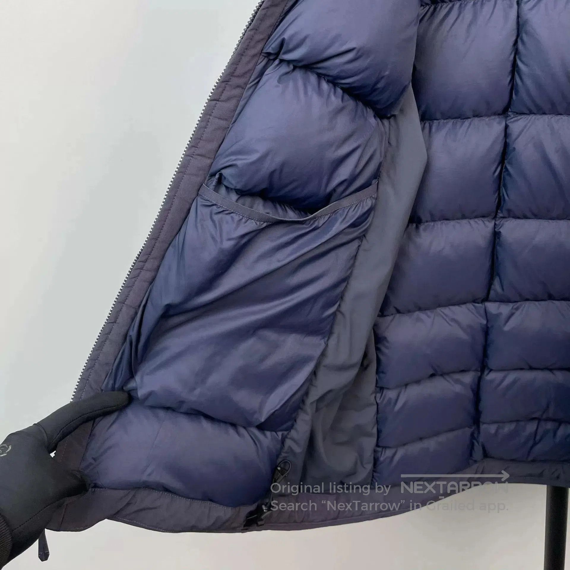 Arc'teryx Black Hooded Padded Jacket Size S. Size US S / EU 44-46 / 1 - 9 Thumbnail