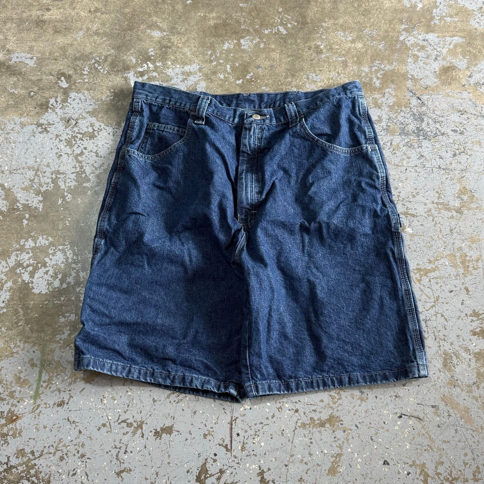 Wrangler Vintage Y2K wrangler carpenter jorts Size US 36 / EU 52 - 2 Thumbnail