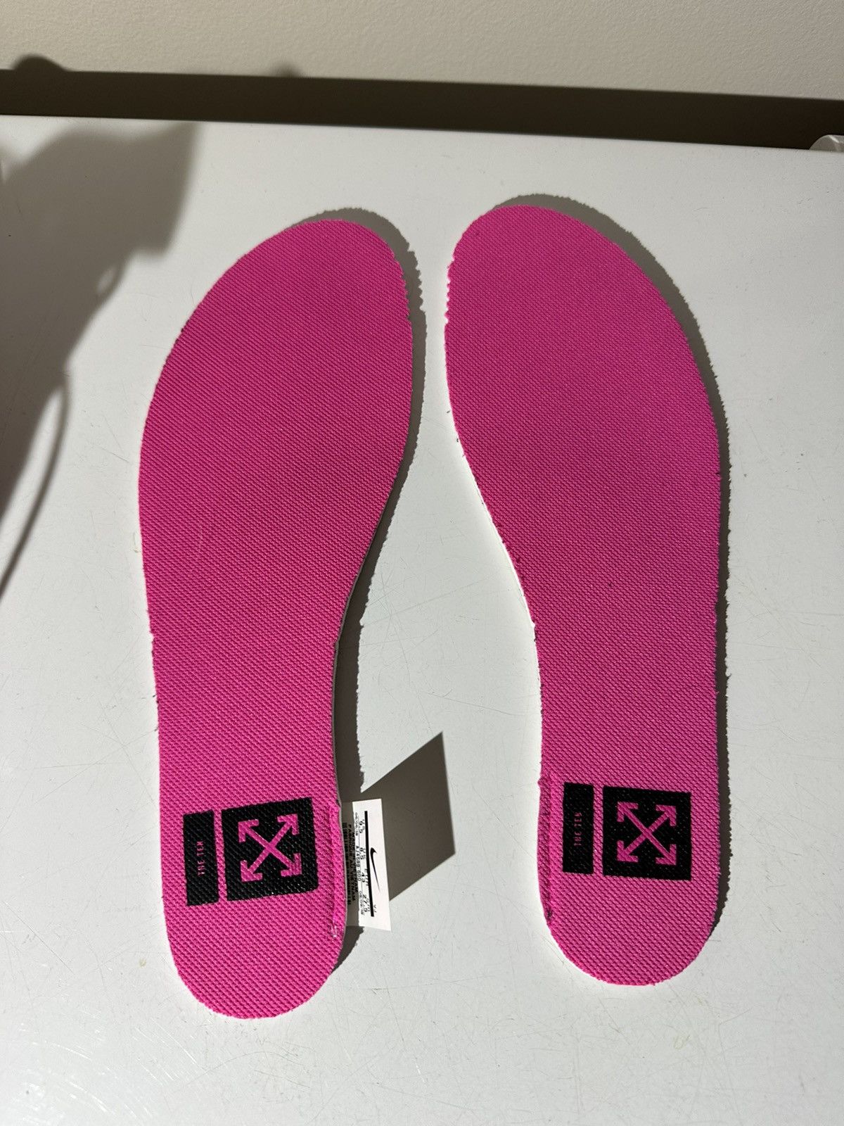 Nike × Off-White Nike x OFF WHITE Zoom Fly Pink Size US 9.5 / EU 42-43 - 12 Thumbnail