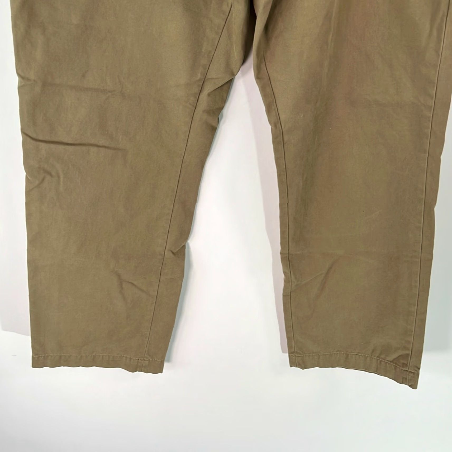 Banana Republic Banana Republic Tan Chino Pants Mens Regular Fit Straight Leg Size 36X30 Size US 36 / EU 52 - 6 Thumbnail
