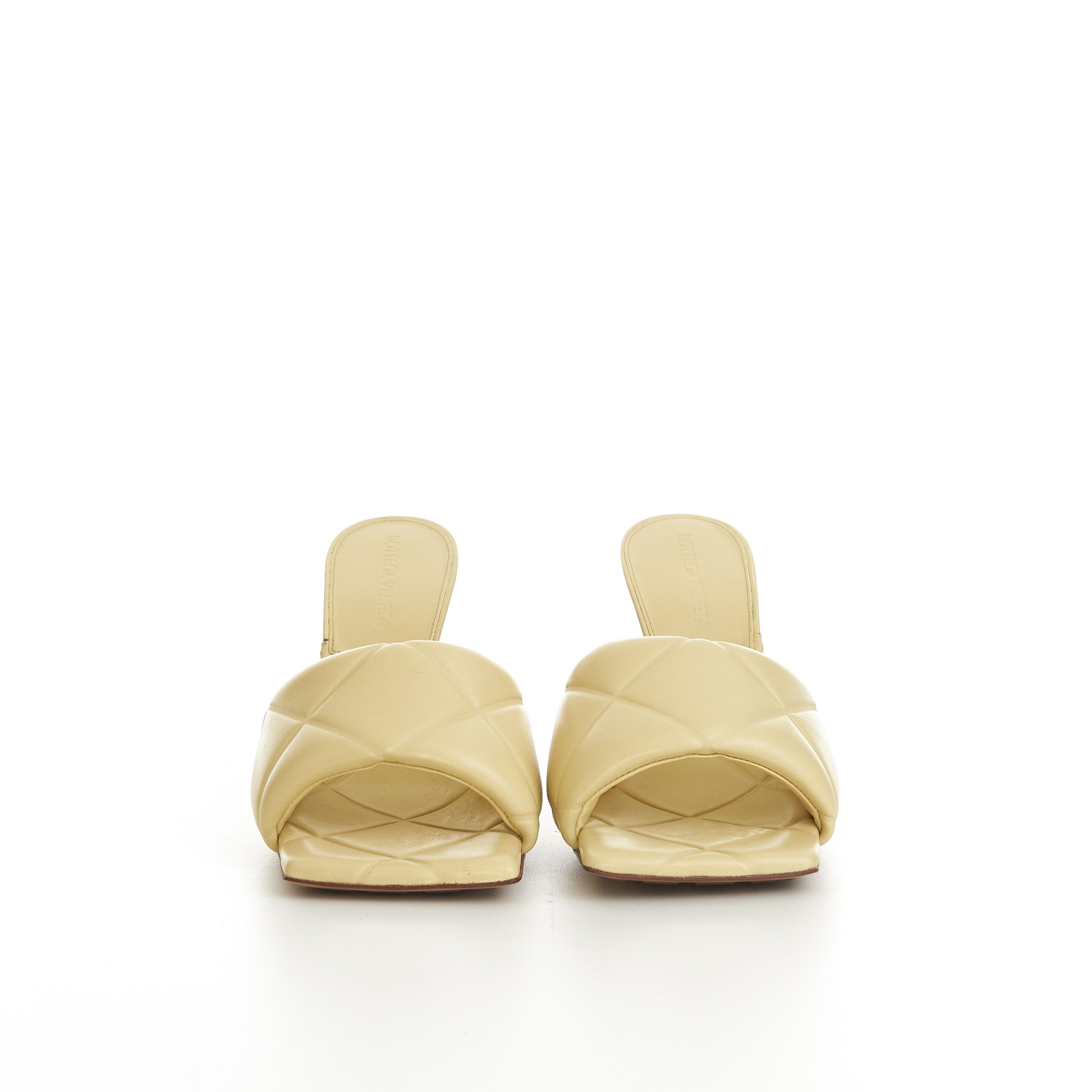 Bottega Veneta Quilted Lido Mules In Moon Beam Yellow Leather Size US 7 / IT 37 - 3 Thumbnail