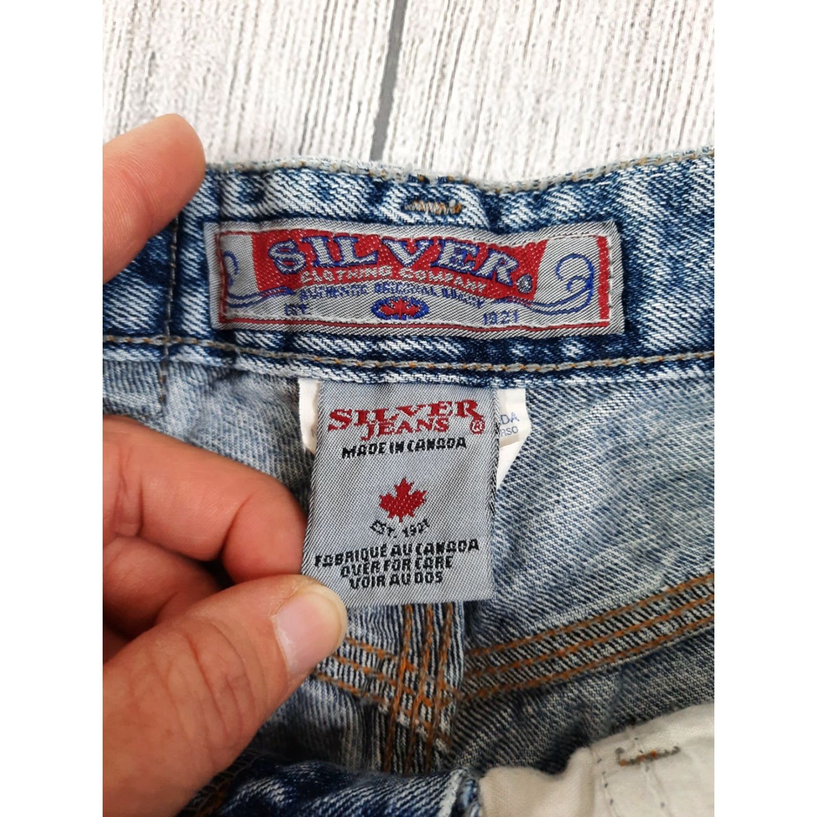 Silver Jeans Co. VINTAGE Silver Jeans Flare Mid Rise Light Wash 27x32 26x30 V2W Womens Jeans Size 27" / US 4 / IT 40 - 3 Thumbnail