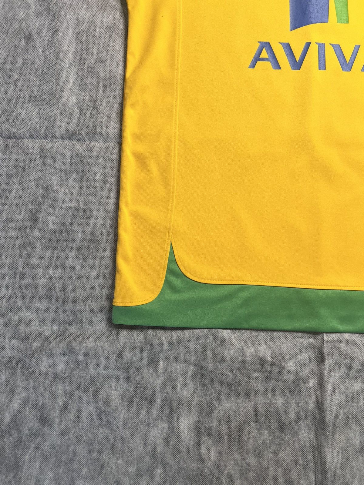 Other Xara Norwich 2010/2011 Home Kit Soccer Jersey Large Size US L / EU 52-54 / 3 - 8 Thumbnail