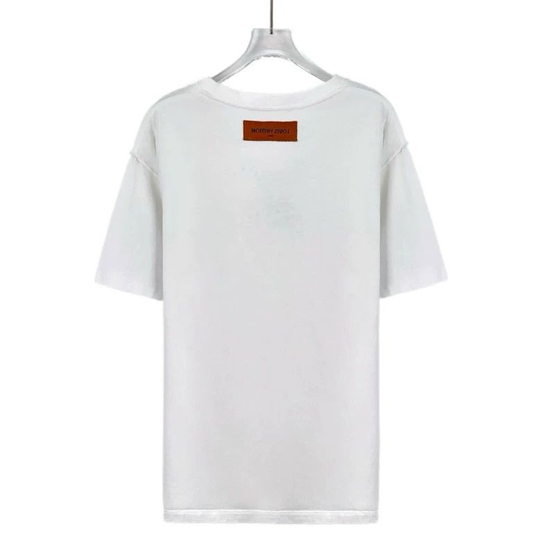 Louis Vuitton Louis Vuitton White logo pendant printed cotton crew neck Size US L / EU 52-54 / 3 - 2 Thumbnail