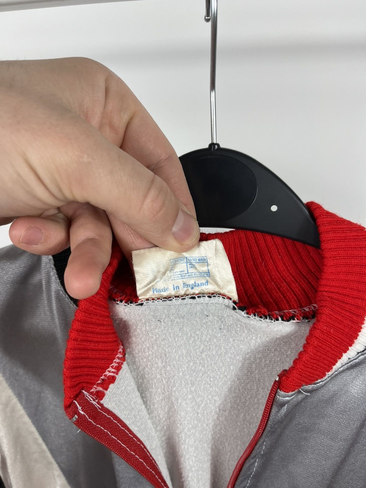 Other Vintage 80s Made in England Cycling Jersey Size L Red Black Size US L / EU 52-54 / 3 - 9 Thumbnail