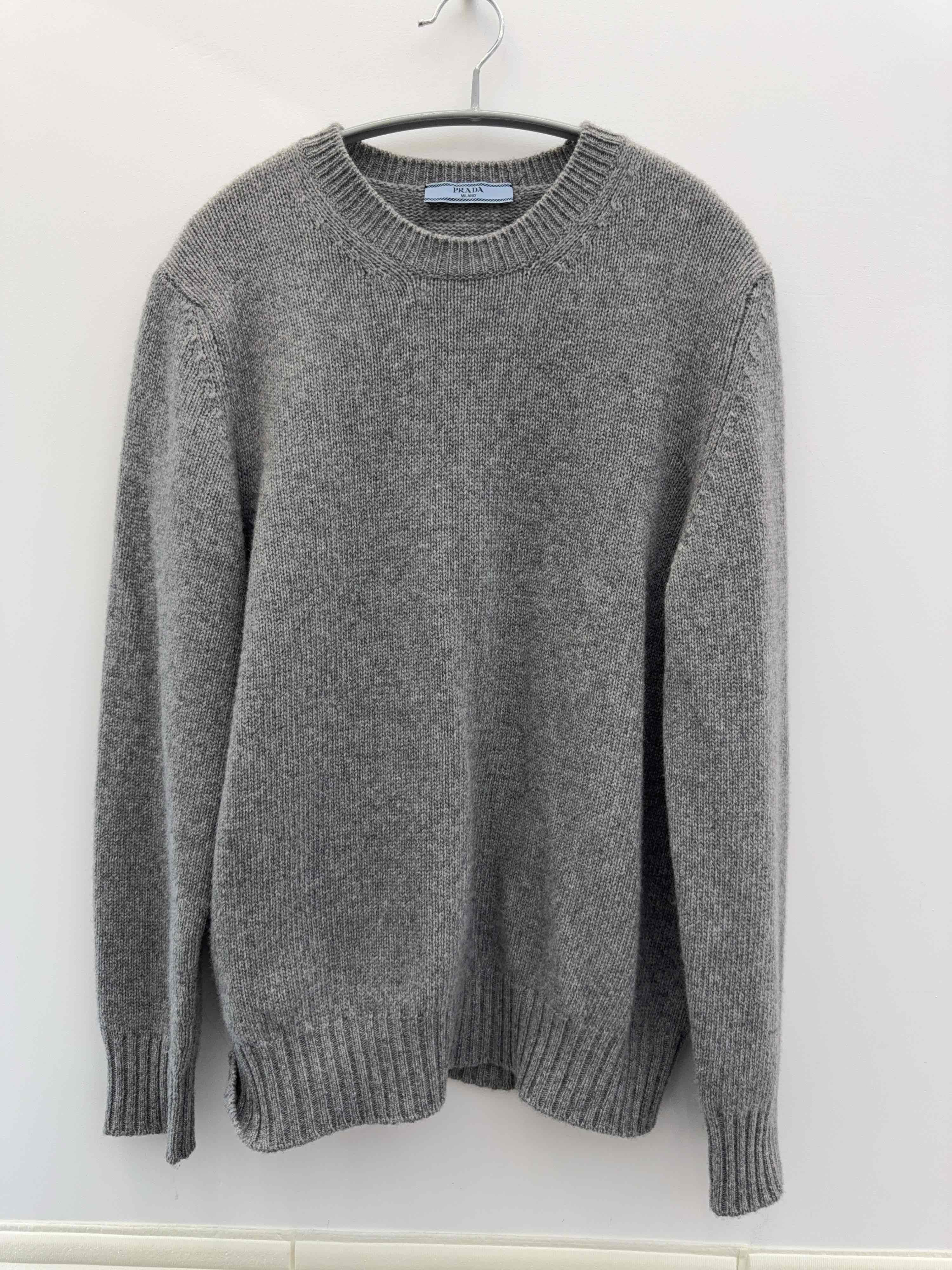 Prada Prada Cashmere Knit Sweater IT 38 Size XS / US 0-2 / IT 36-38 - 1 Thumbnail