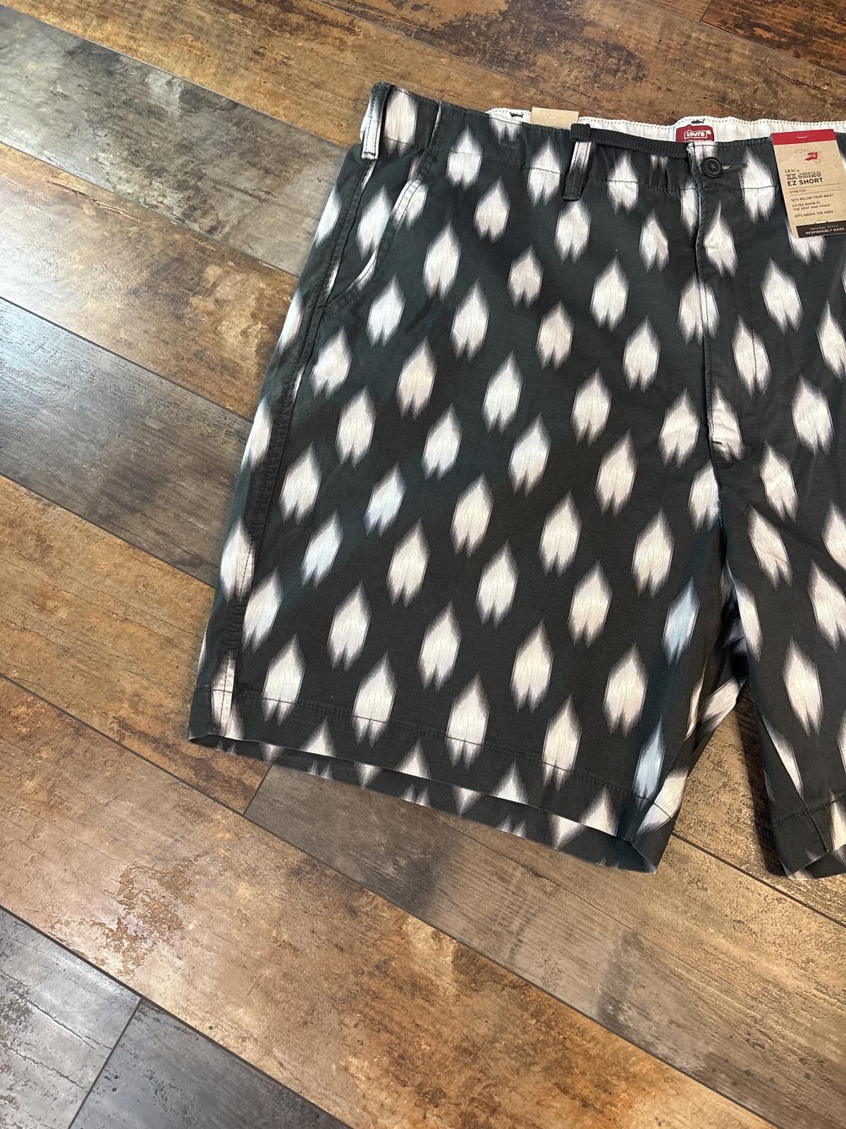Levi's Levi's Men's Black and White Patterned Shorts 2X Size US 40 / EU 56 - 3 Thumbnail