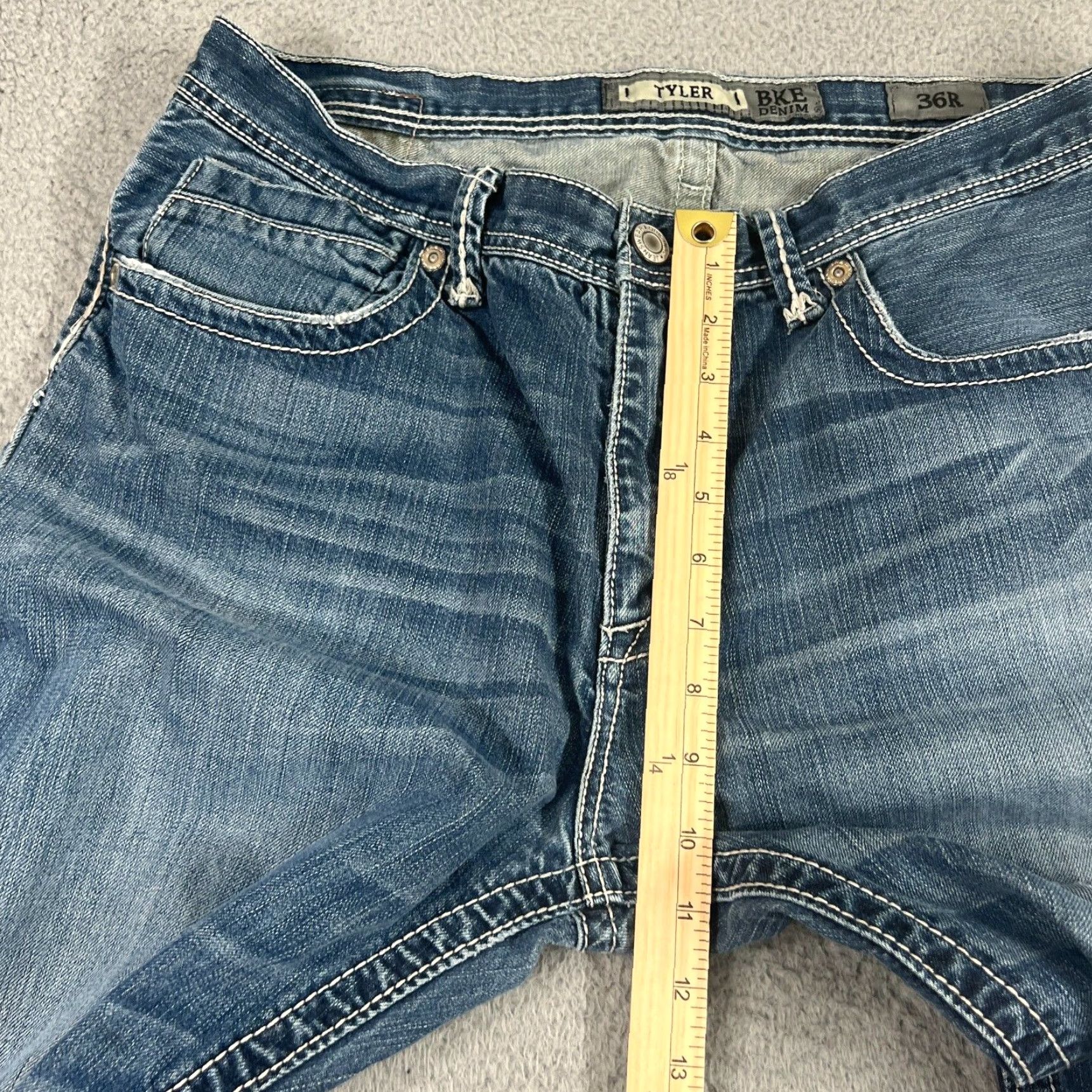 Vintage VINTAGE Buckle Jeans Men Size 36 37x31 Straight Denim Medium Blue Distressed Logo Size US 36 / EU 52 - 4 Thumbnail