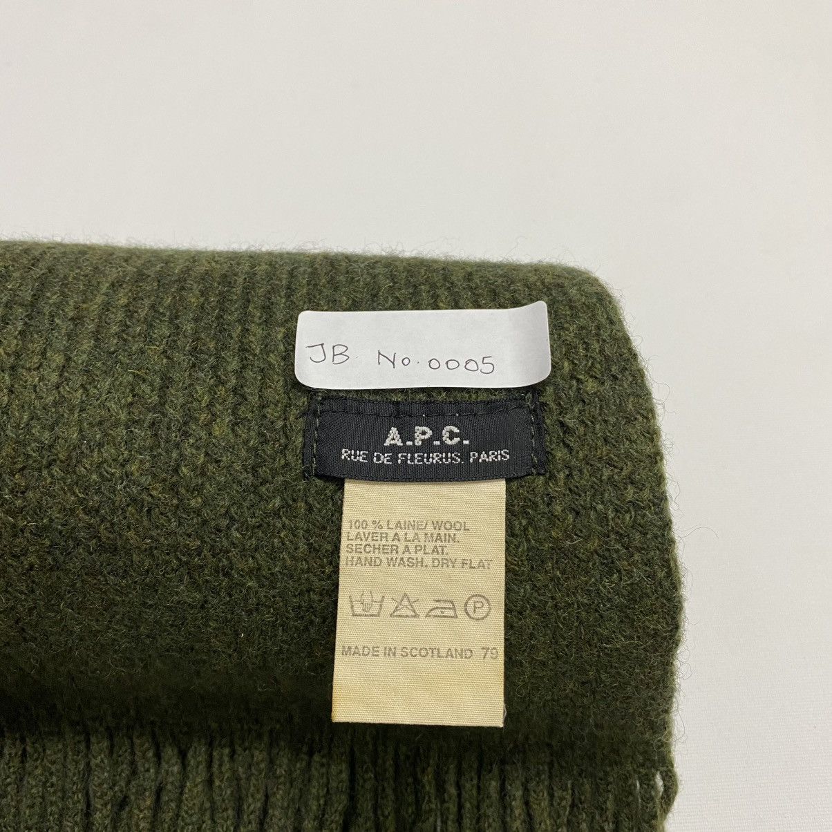 A.P.C. APC SCARF MUFFLER JB005 Size ONE SIZE - 9 Thumbnail