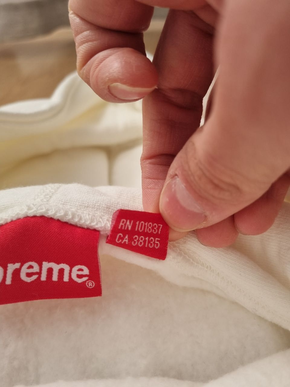 Supreme Supreme Swarovski S Logo Hooded Sweatshirt White Size US XL / EU 56 / 4 - 3 Thumbnail