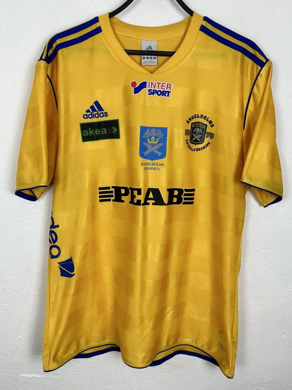 Adidas Adidas Ängelholms FF Sweden 2012/13 Home Kit Jersey Size US XL / EU 56 / 4 - 1 Thumbnail
