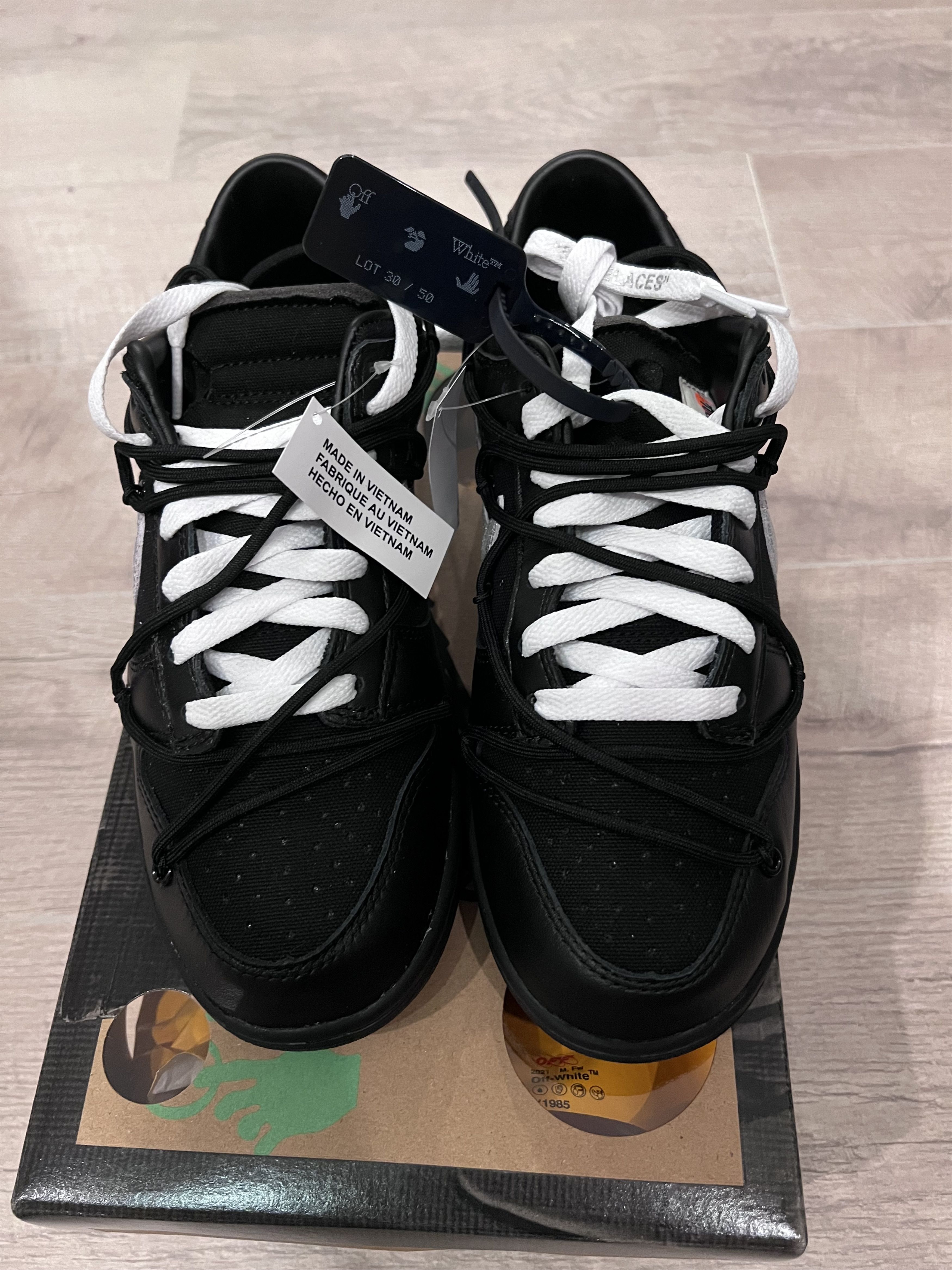 Nike × Off-White Off-White Nike Dunk Low Size US 7.5 / EU 40-41 - 2 Thumbnail
