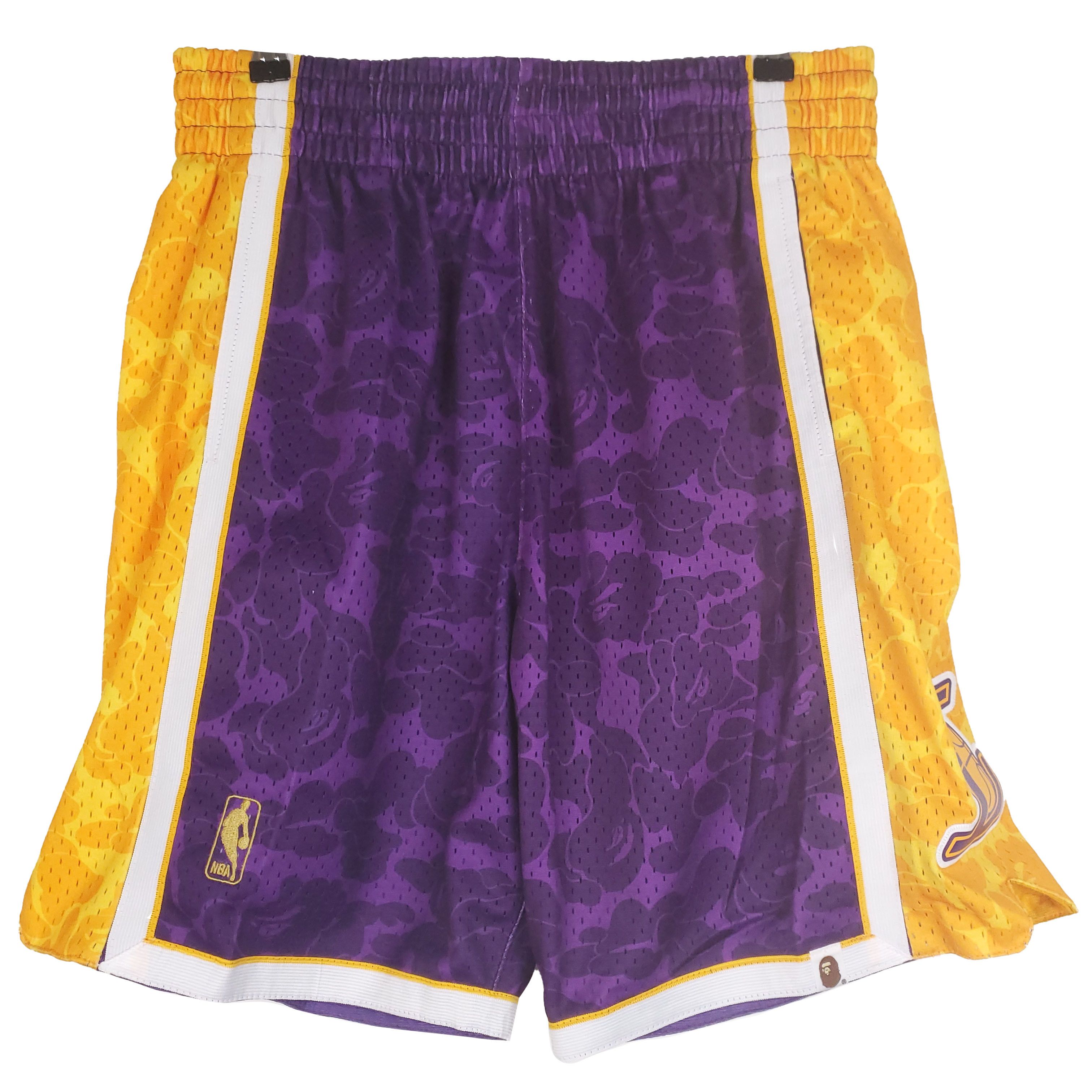 Bape × Mitchell & Ness Bape x Mitchell & Ness LA Lakers Shorts Size US 34 / EU 50 - 1 Thumbnail
