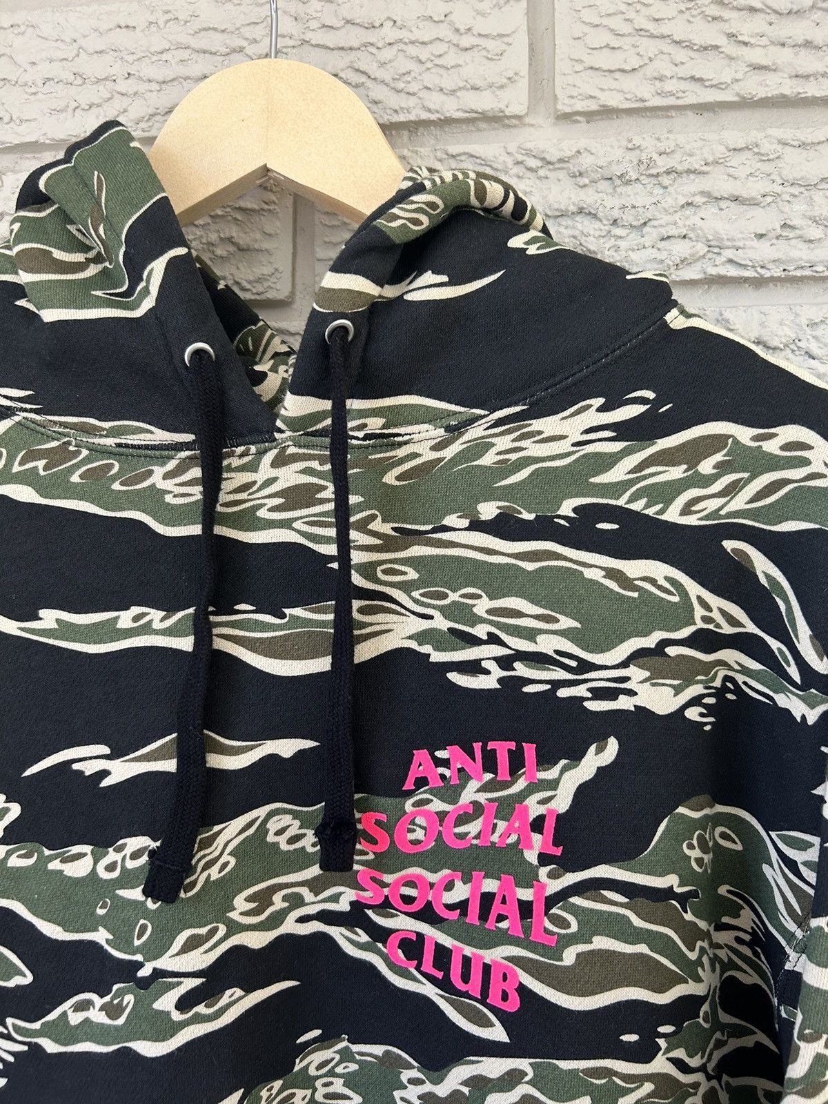Anti Social Social Club Anti Social Social Club Tiger Camo Hoodie Rare Size US M / EU 48-50 / 2 - 2 Thumbnail