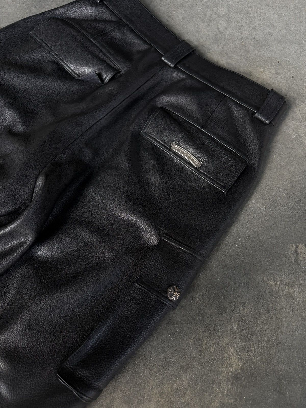 Chrome Hearts Chrome Hearts Articulated Leather Cargo Pant Baggy Devil Dog Size US 31 - 14 Thumbnail