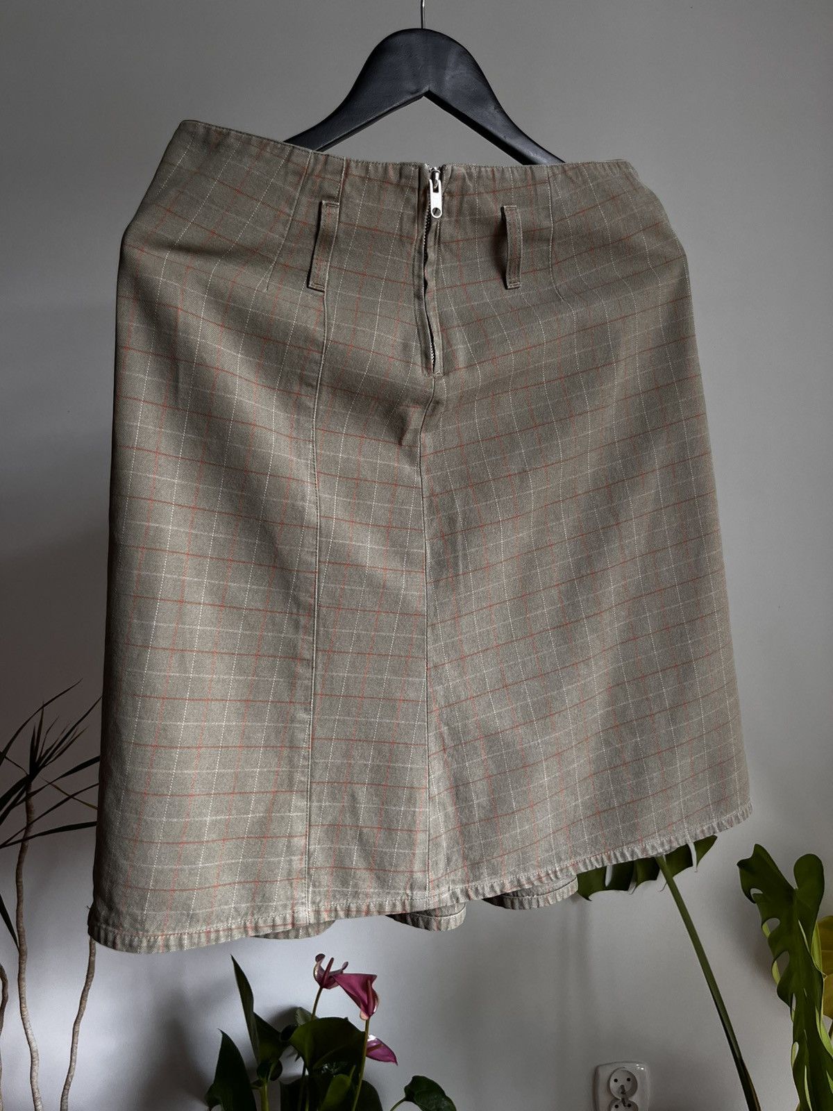 Walter Van Beirendonck Late 90's Walter van Beirendonck W.&L.T. khaki check skirt: Size 29" - 3 Thumbnail