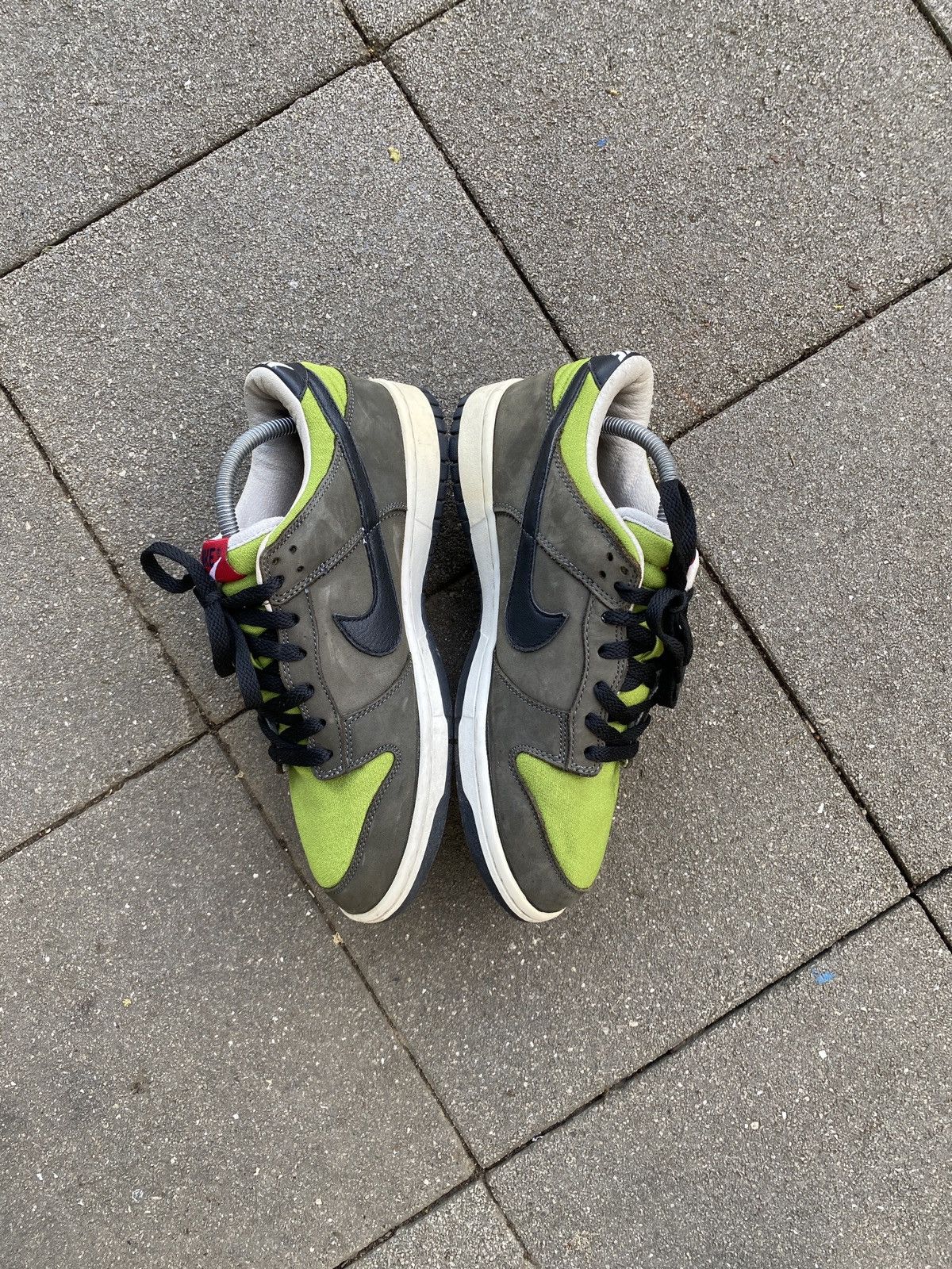 Nike SB Vintage Nike Dunk Low Kermit (2006) Size US 9 / EU 42 - 3 Thumbnail