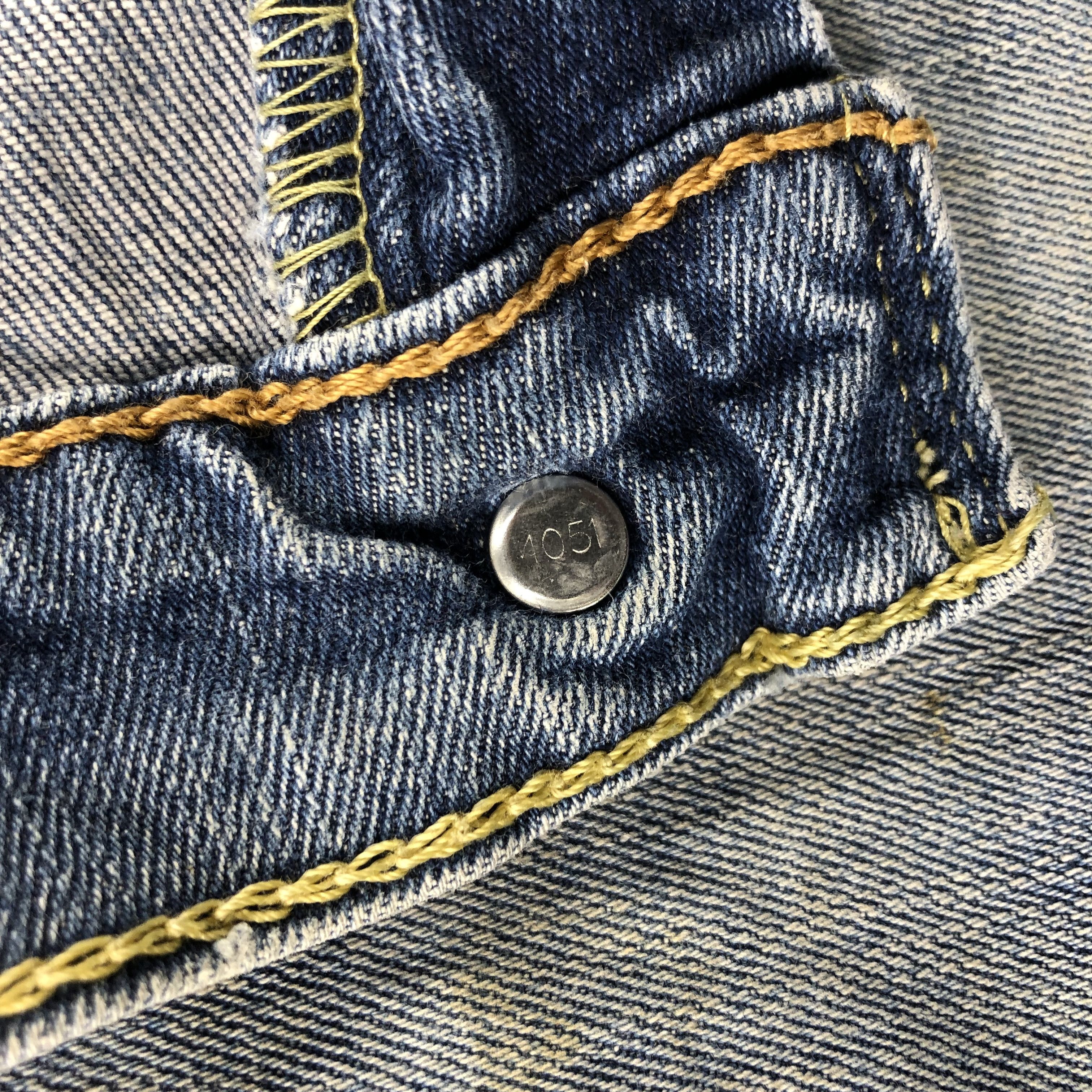 Levi's × Vintage Vintage Blue Wash Levis 559 Jeans-JM3134 Size US 38 / EU 54 - 12 Thumbnail