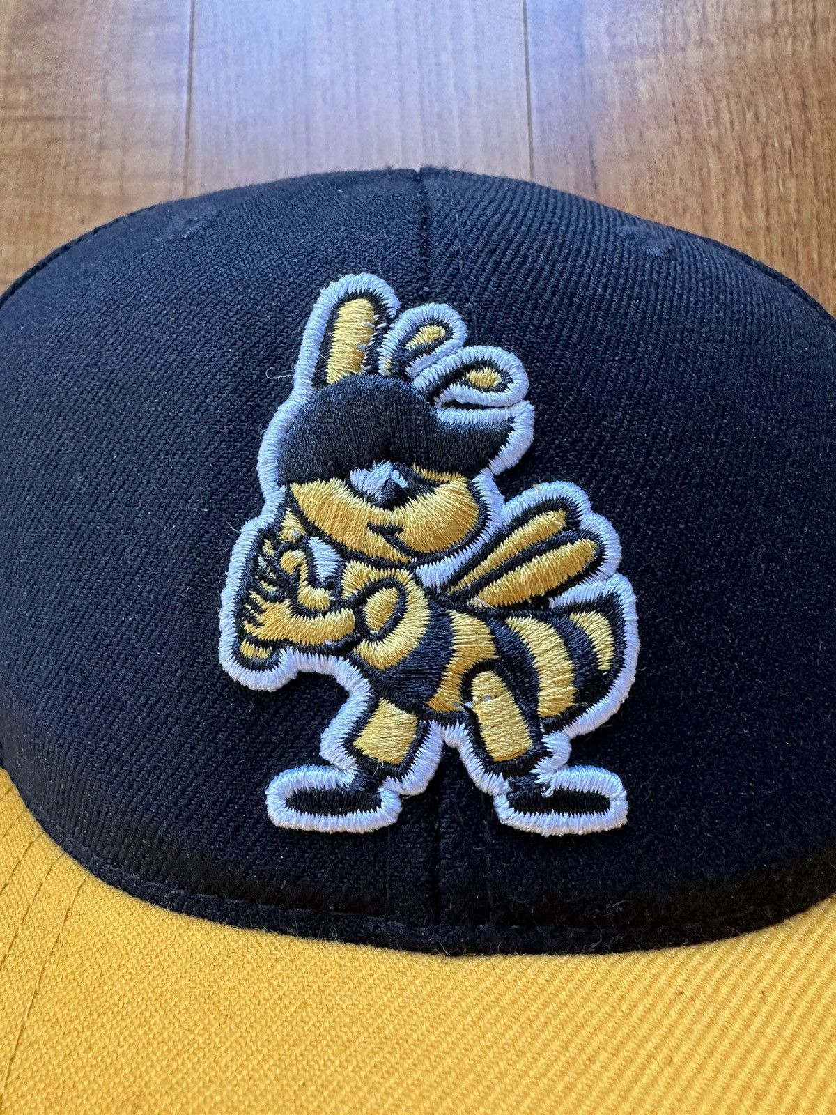 Vintage Vintage Y2K 00s American Needle Georgia Tech Snapback Hat Size ONE SIZE - 5 Thumbnail