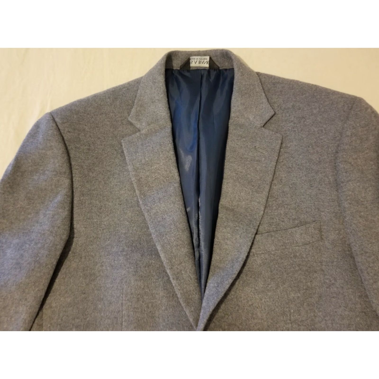 Jos. A. Bank Jos. A. Bank Wool Silk Sports Jacket Blazer 40L Gray Mens 3-in-1 Regular Wool Blazer Sports Gray Size 40R - 2 Thumbnail