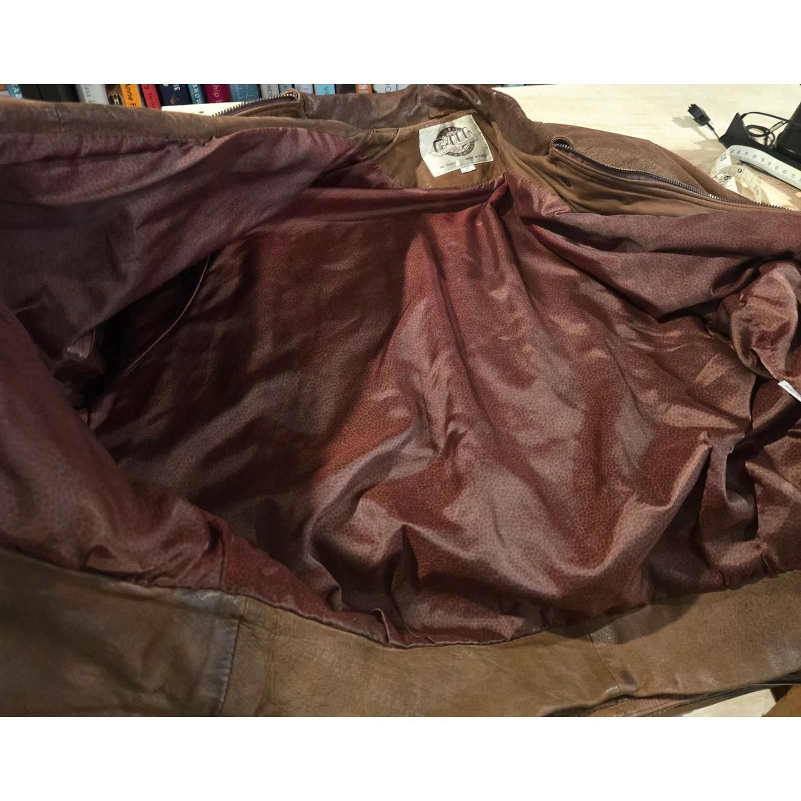 Other Vintage G-III Global Indentity Leather bomber jacket sz M Size M / US 6-8 / IT 42-44 - 10 Thumbnail